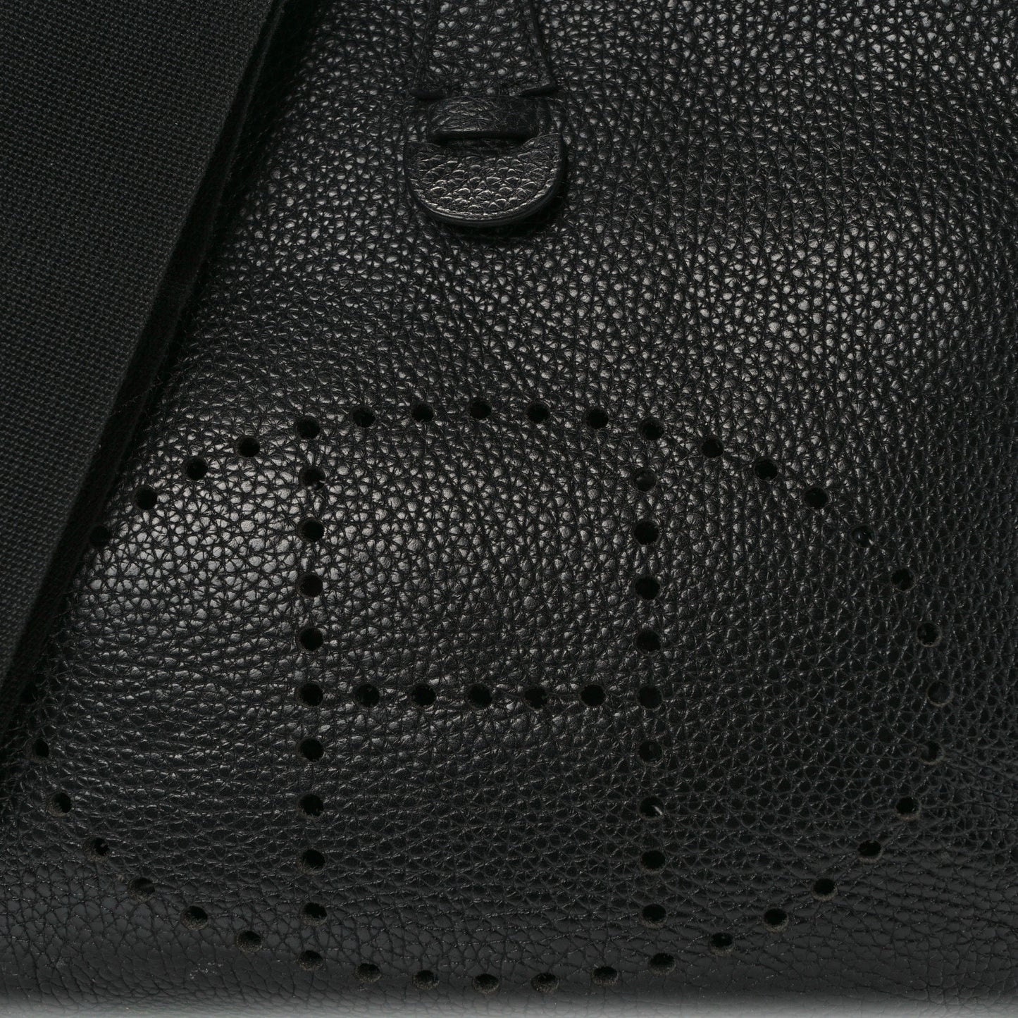 Taurillon Clemence Evelyne III PM Black