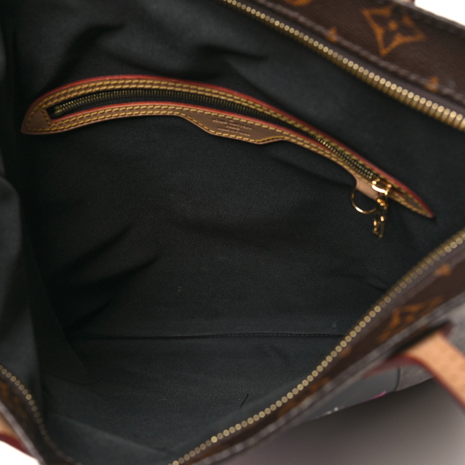 Louis Vuitton Monogram The Exorcist Carry It 6 of 10