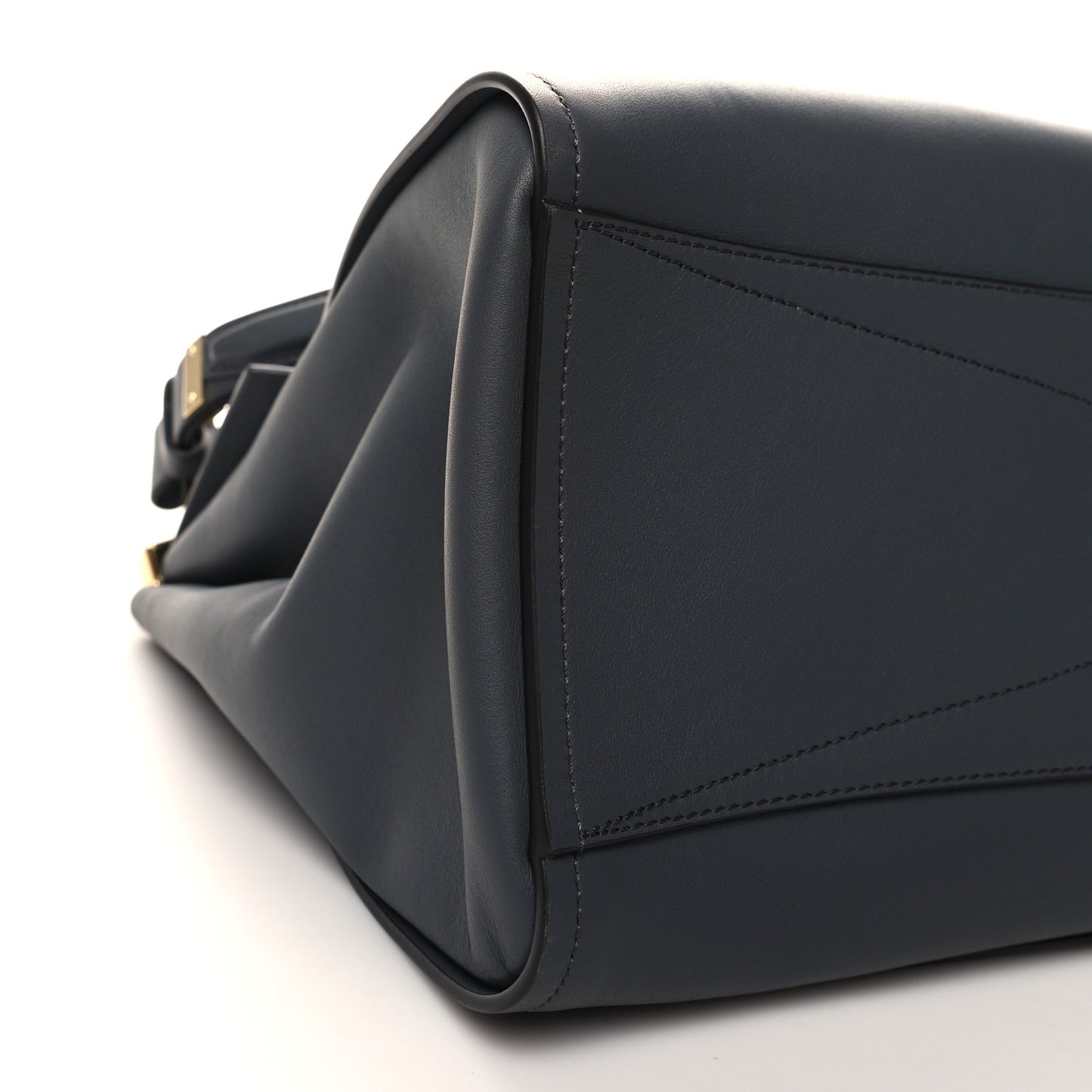 Calfskin Medium Mystic Shoulder Bag Storm Grey