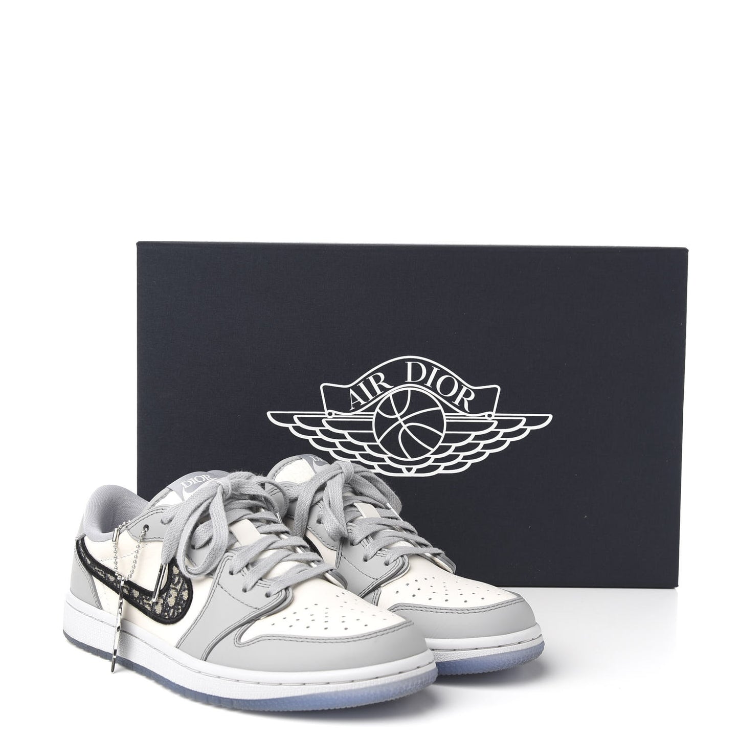 X NIKE AIR JORDAN Calfskin Mens Oblique Low Sneakers 39 Beige White