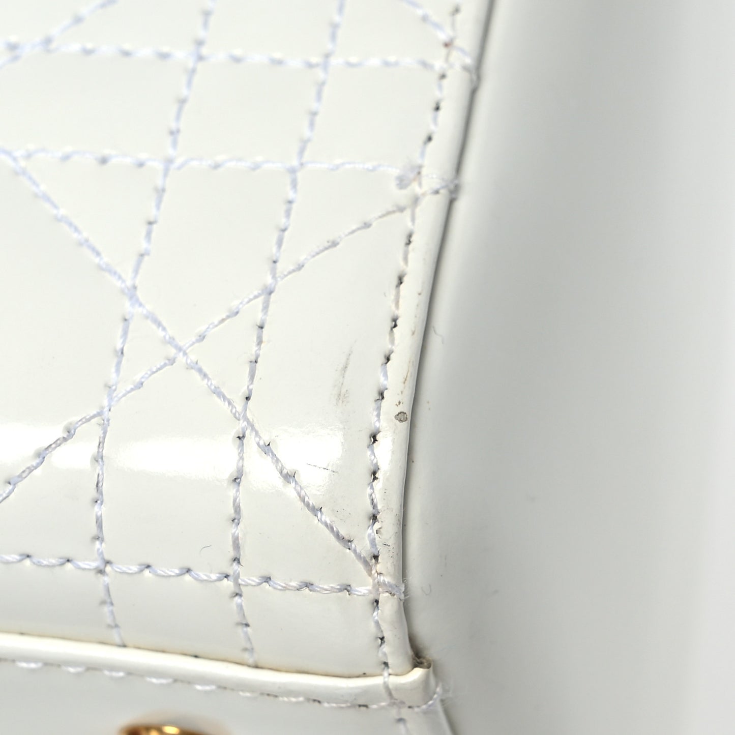 Glazed Calfskin Cannage Medium Lady Dior White
