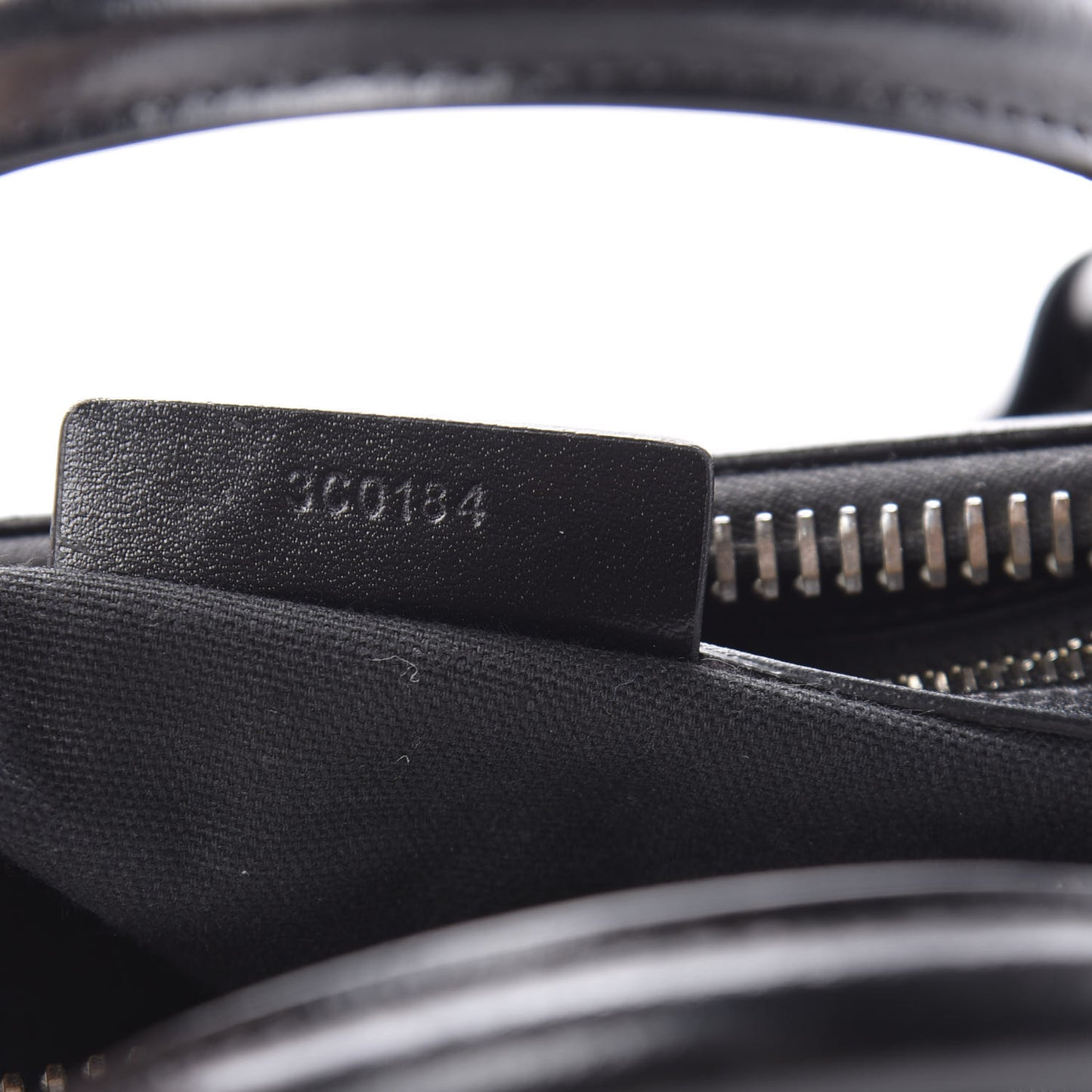 Shiny Lord Calfskin Medium Antigona Black