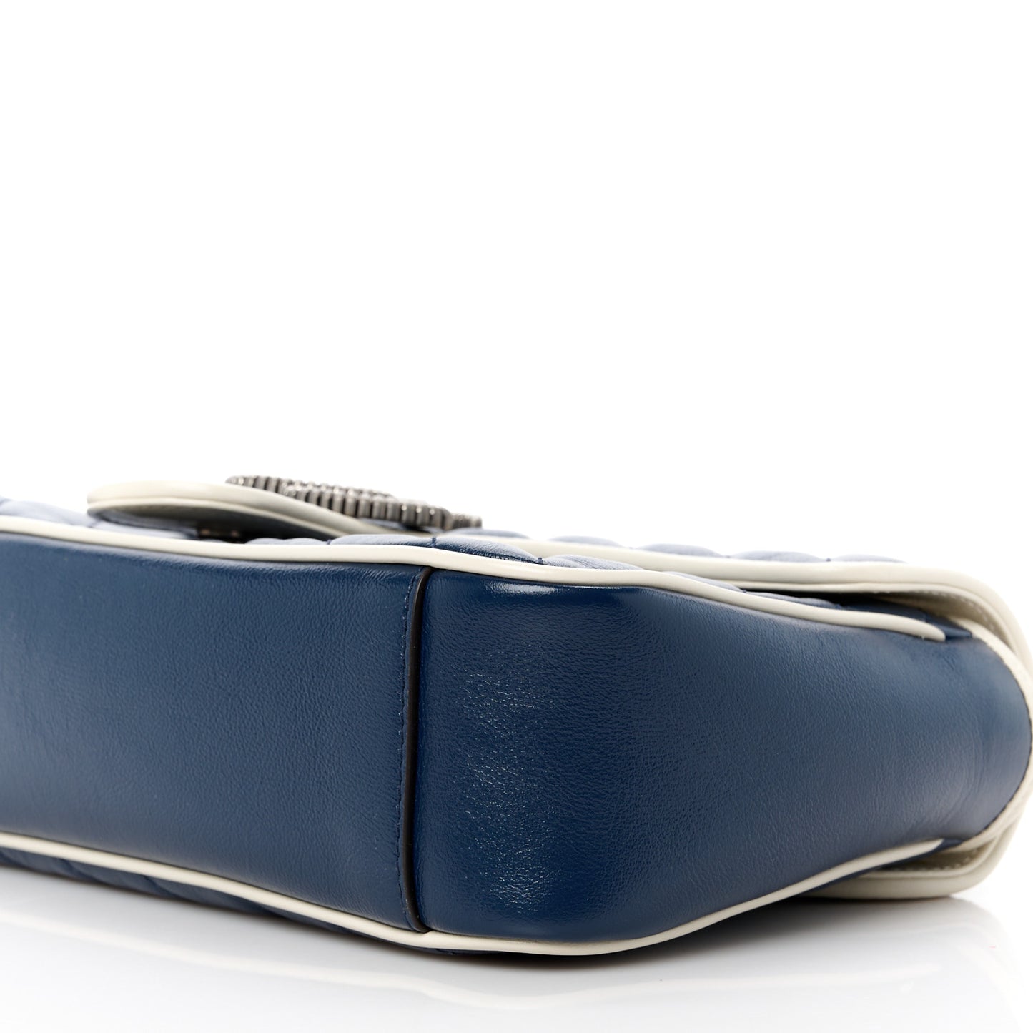 Vintage Effect Calfskin Matelasse Diagonal Small Torchon GG Marmont Shoulder Bag Blue Agata Mystic White