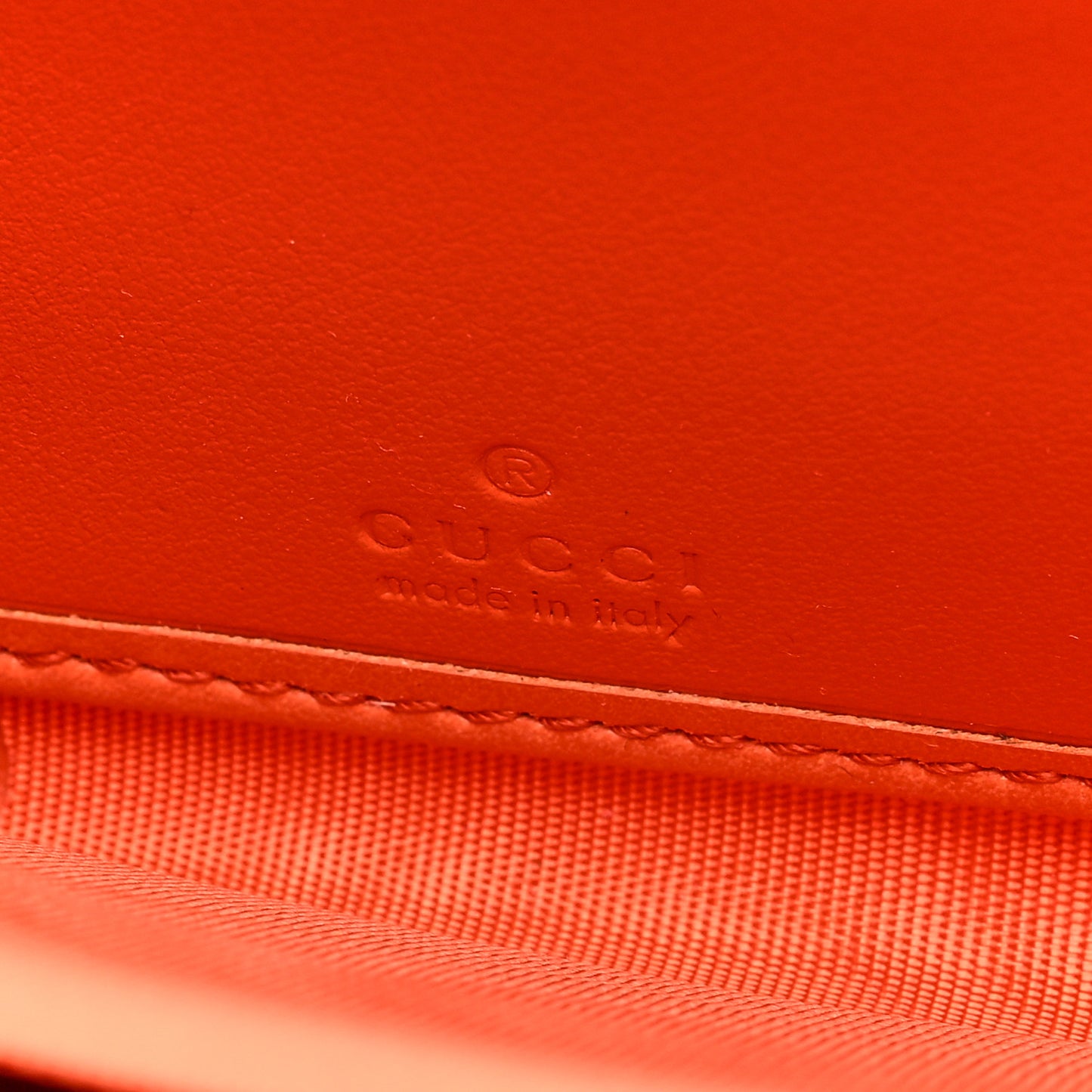Calfskin GG Matelasse GG Marmont Zip Around Wallet Deep Orange