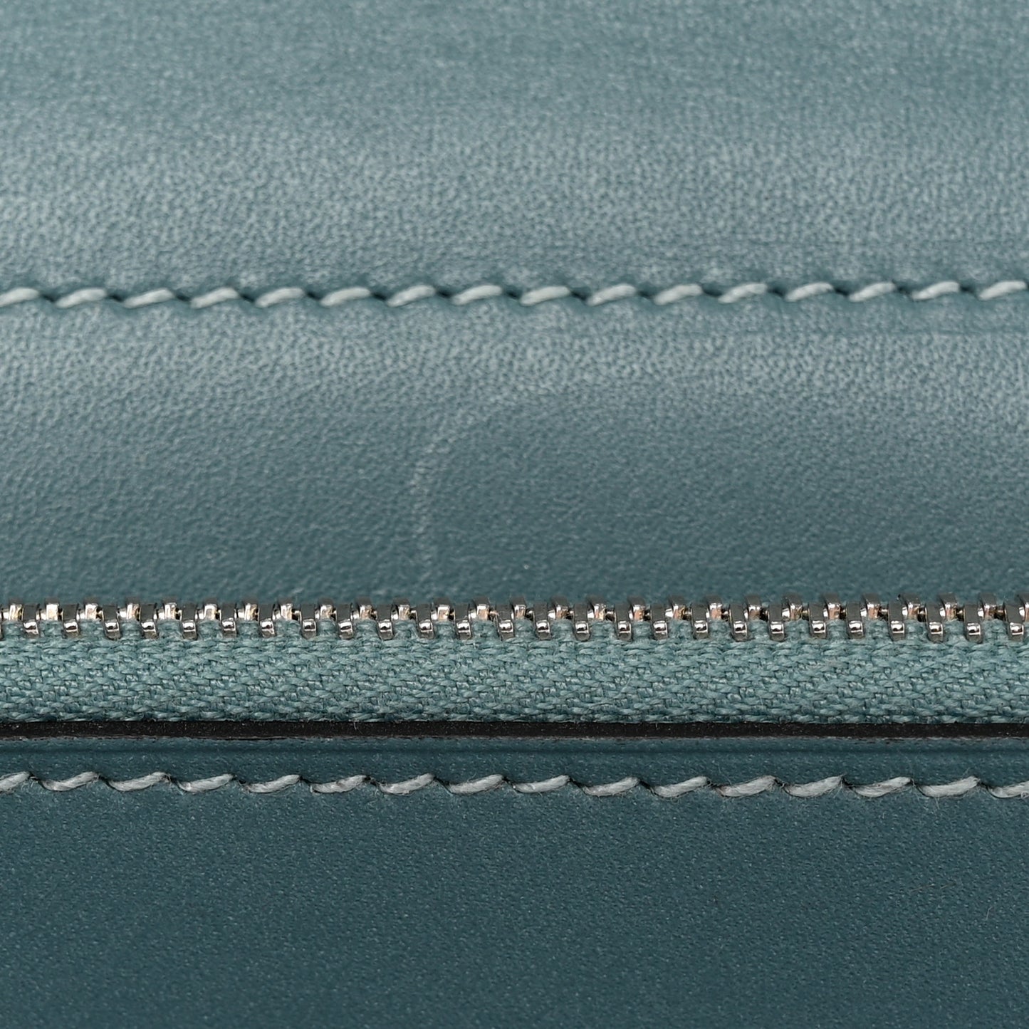 Swift Medium Kelly Wallet Ciel