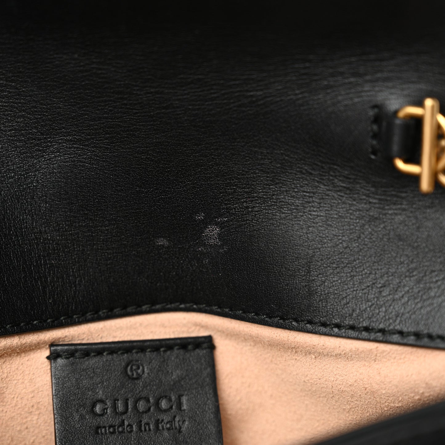 Calfskin Matelasse Super Mini GG Marmont Shoulder Bag Black