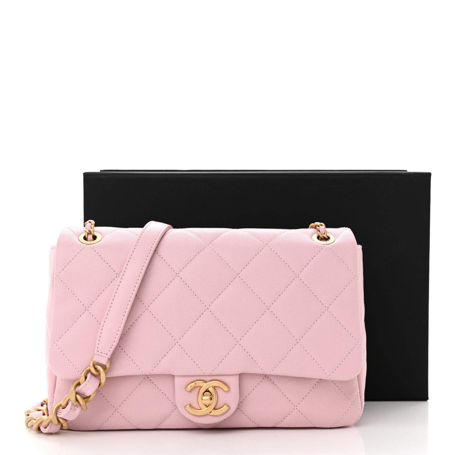 Caviar Quilted Chain Flap Light Pink