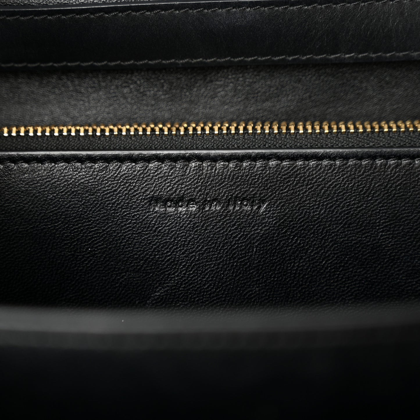 Box Calfskin Medium Classic Box Flap Bag Black