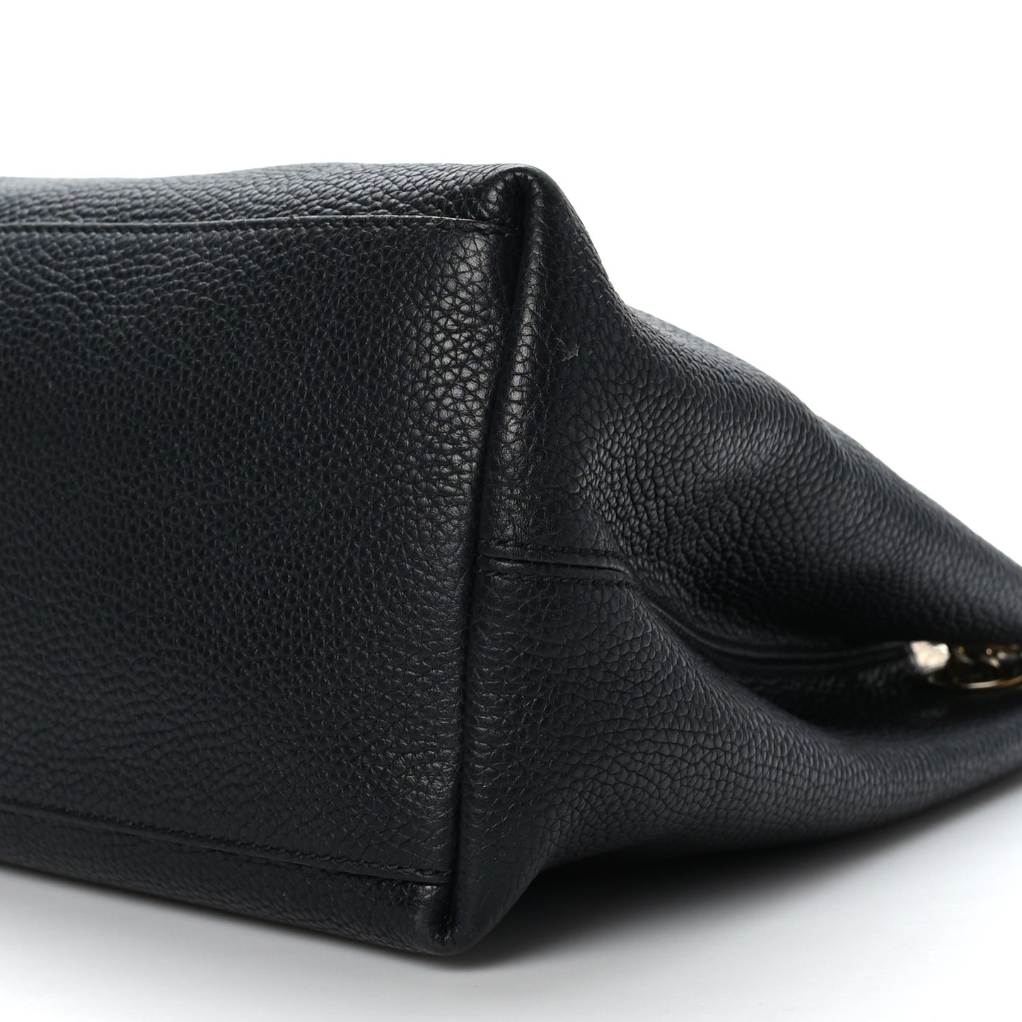Pebbled Calfskin Medium Soho Chain Shoulder Bag Black