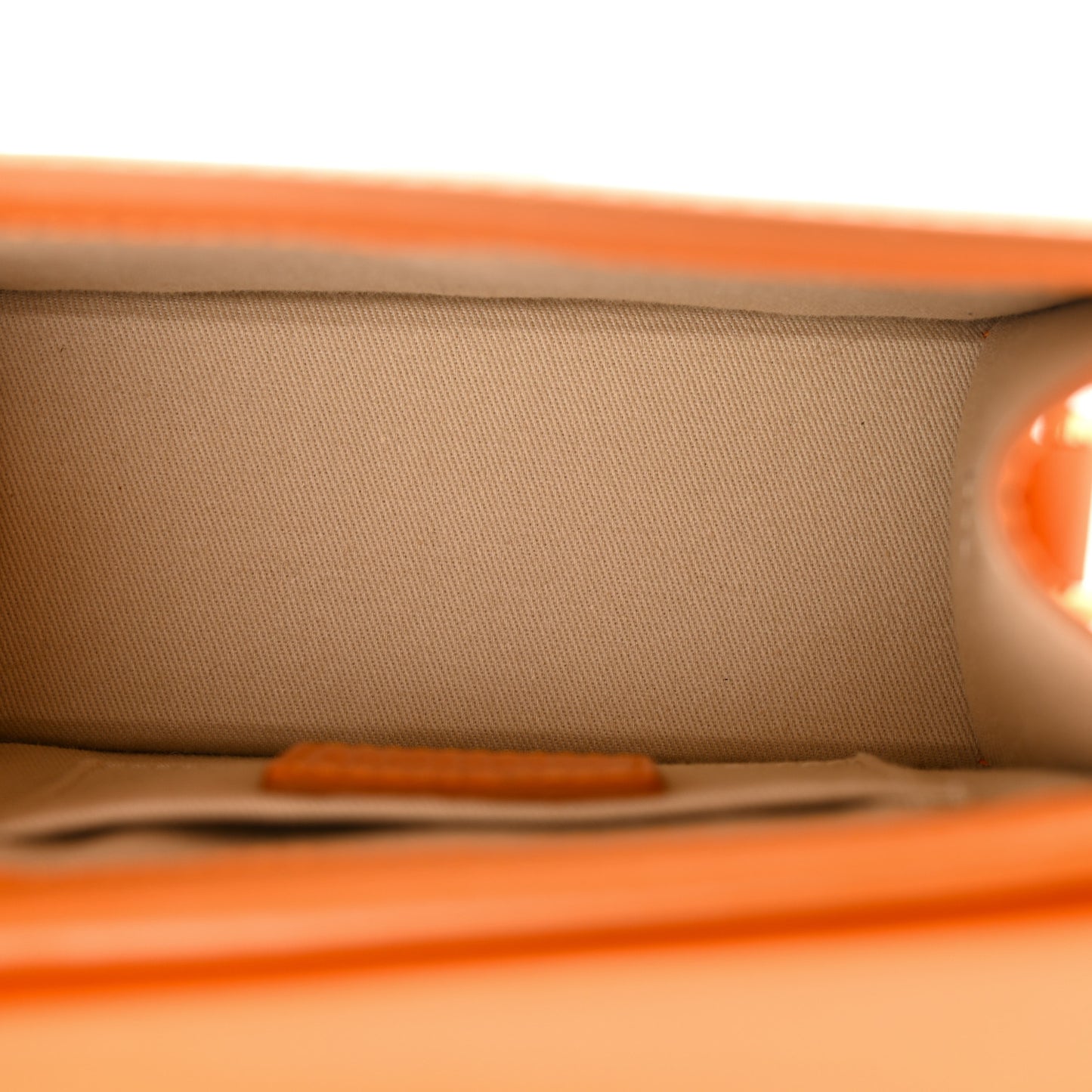 Smooth Calfskin Le Chiquito Noeud Orange