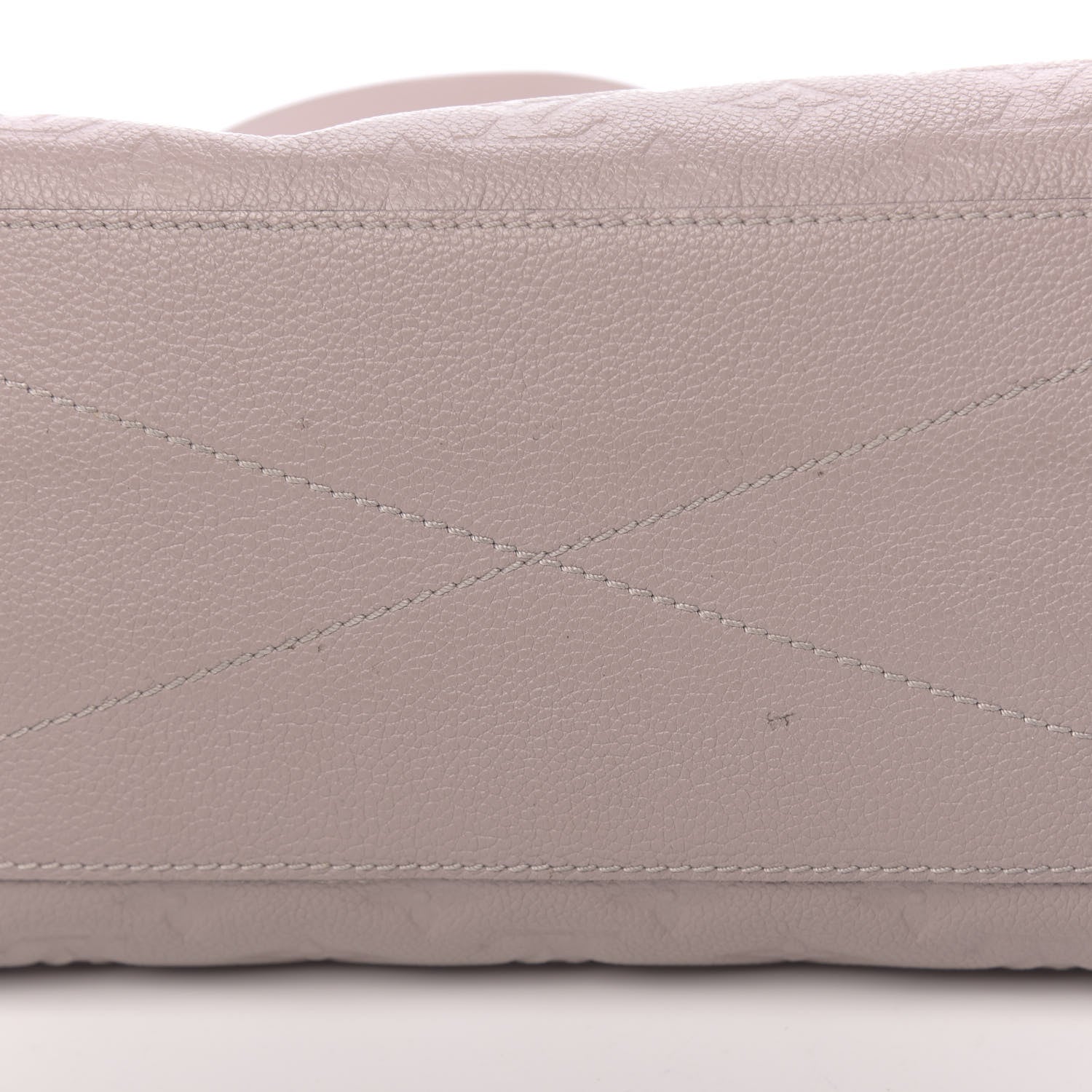 Louis Vuitton Empreinte Montaigne MM Mastic 19 of 20