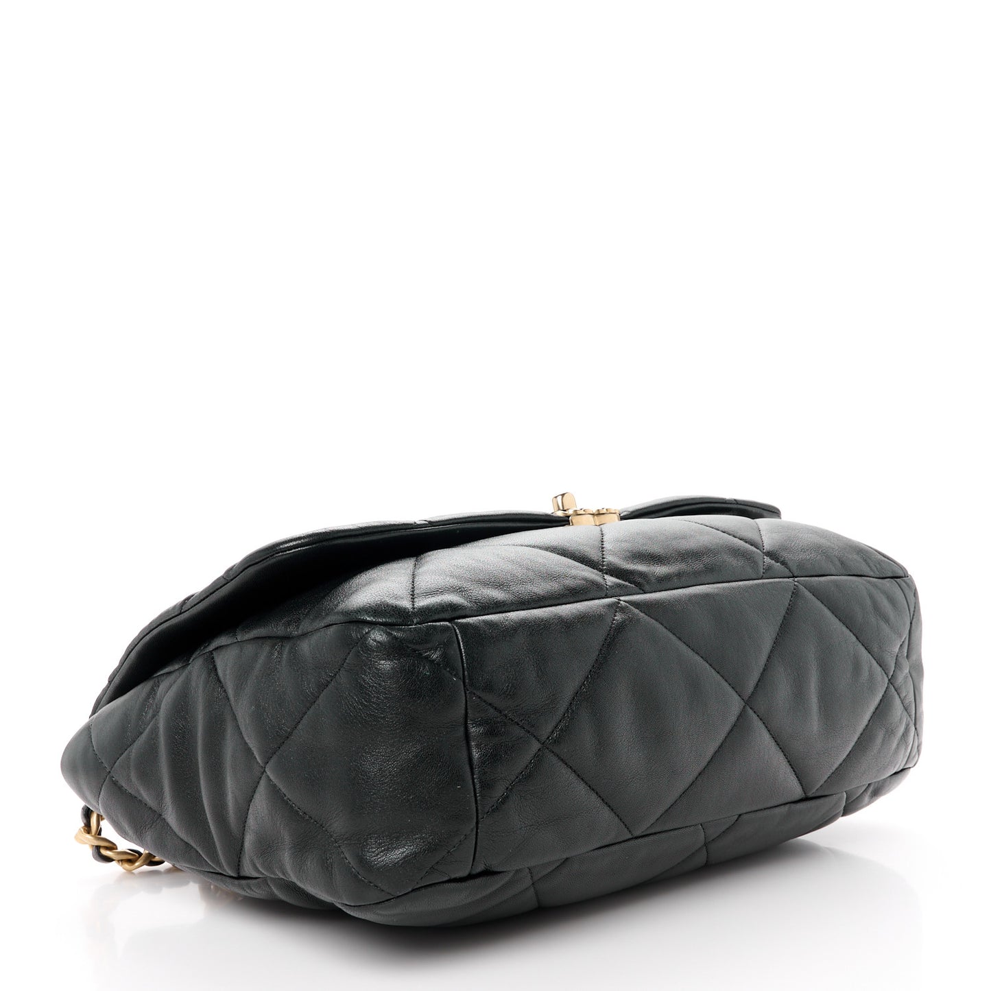 Lambskin Quilted Maxi Chanel 19 Flap Black