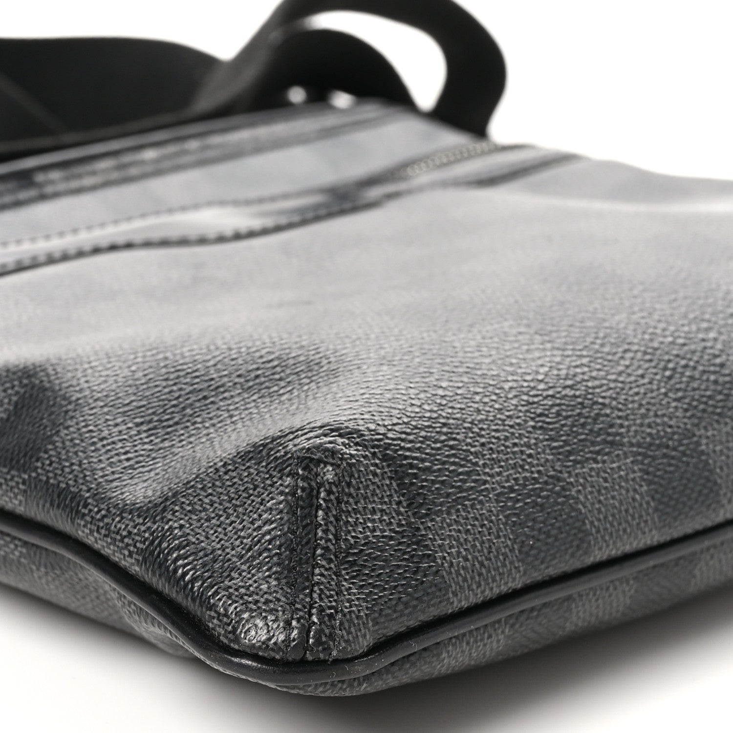 Louis Vuitton Damier Graphite Thomas 8 of 9