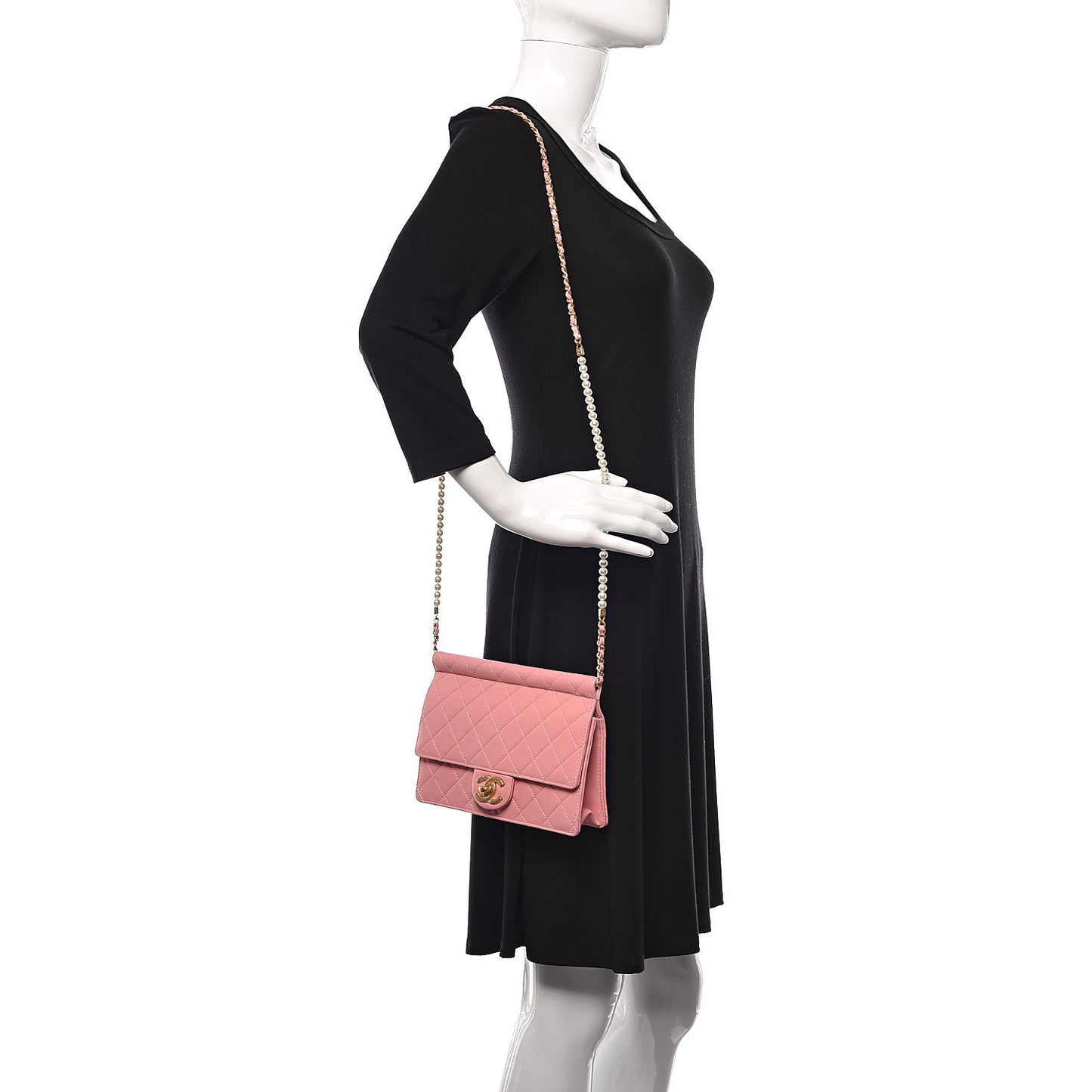 Lambskin Quilted Pearl Chain Flap Bag Pink