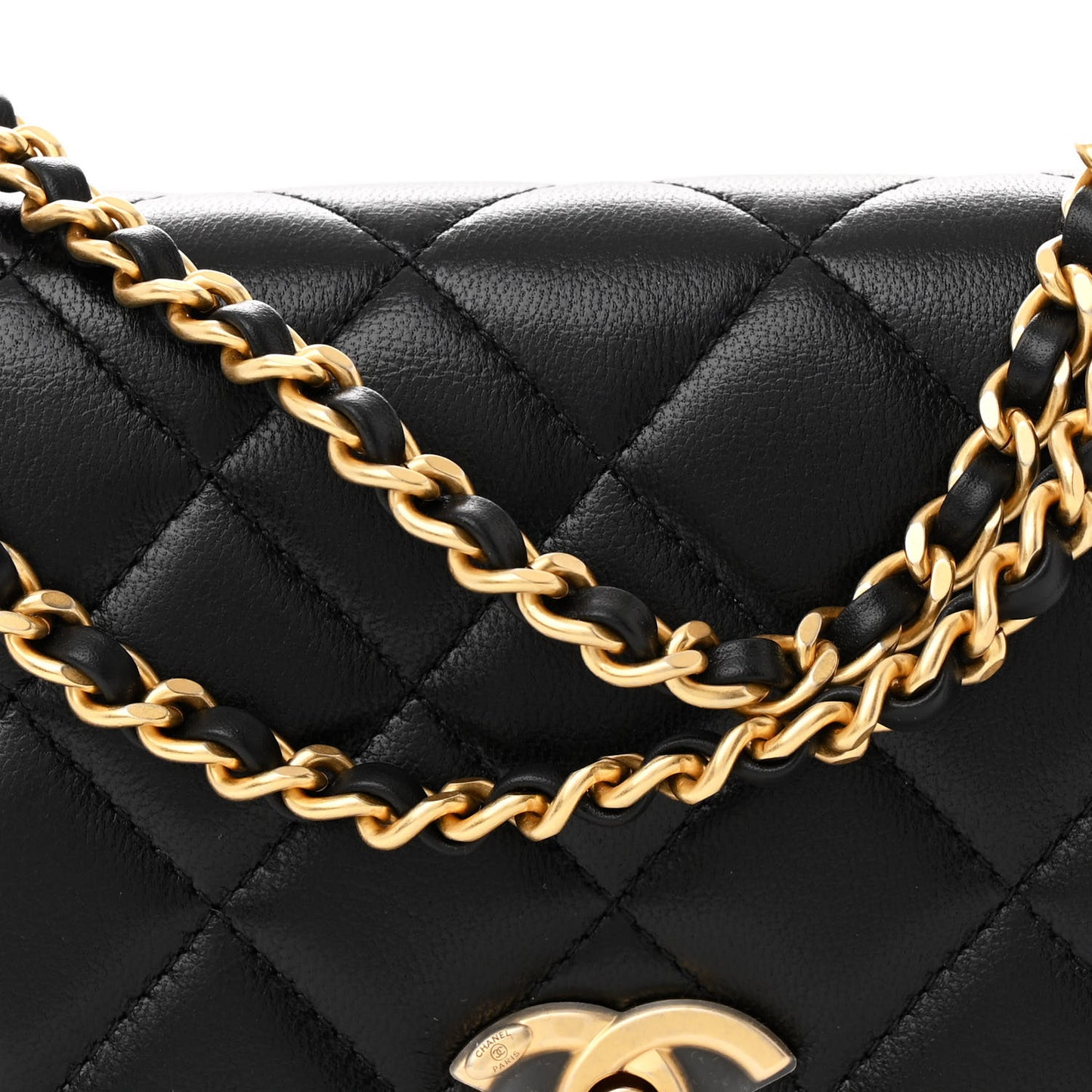 Lambskin Quilted CC Pearl Wallet on Chain WOC Black