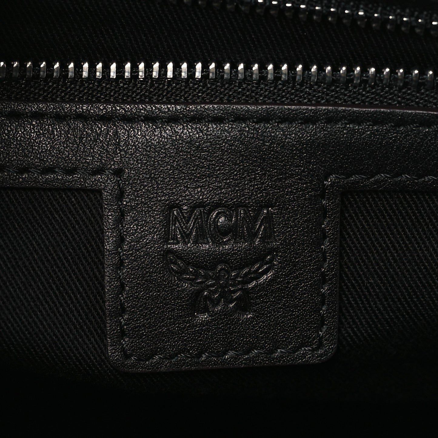 Visetos Small Half Moon Crossbody Bag Black