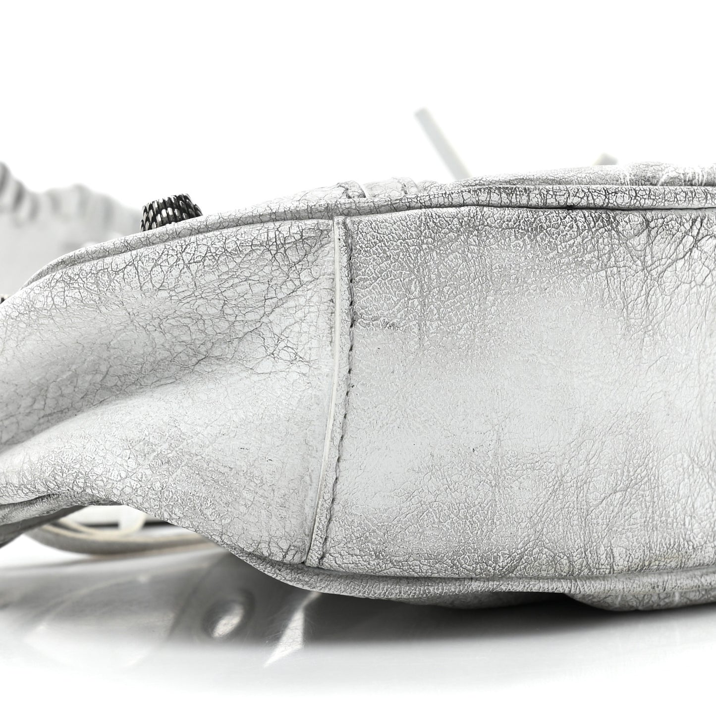 Agneau Arena Dirty Effect Le Cagole Shoulder Bag XS Optic White