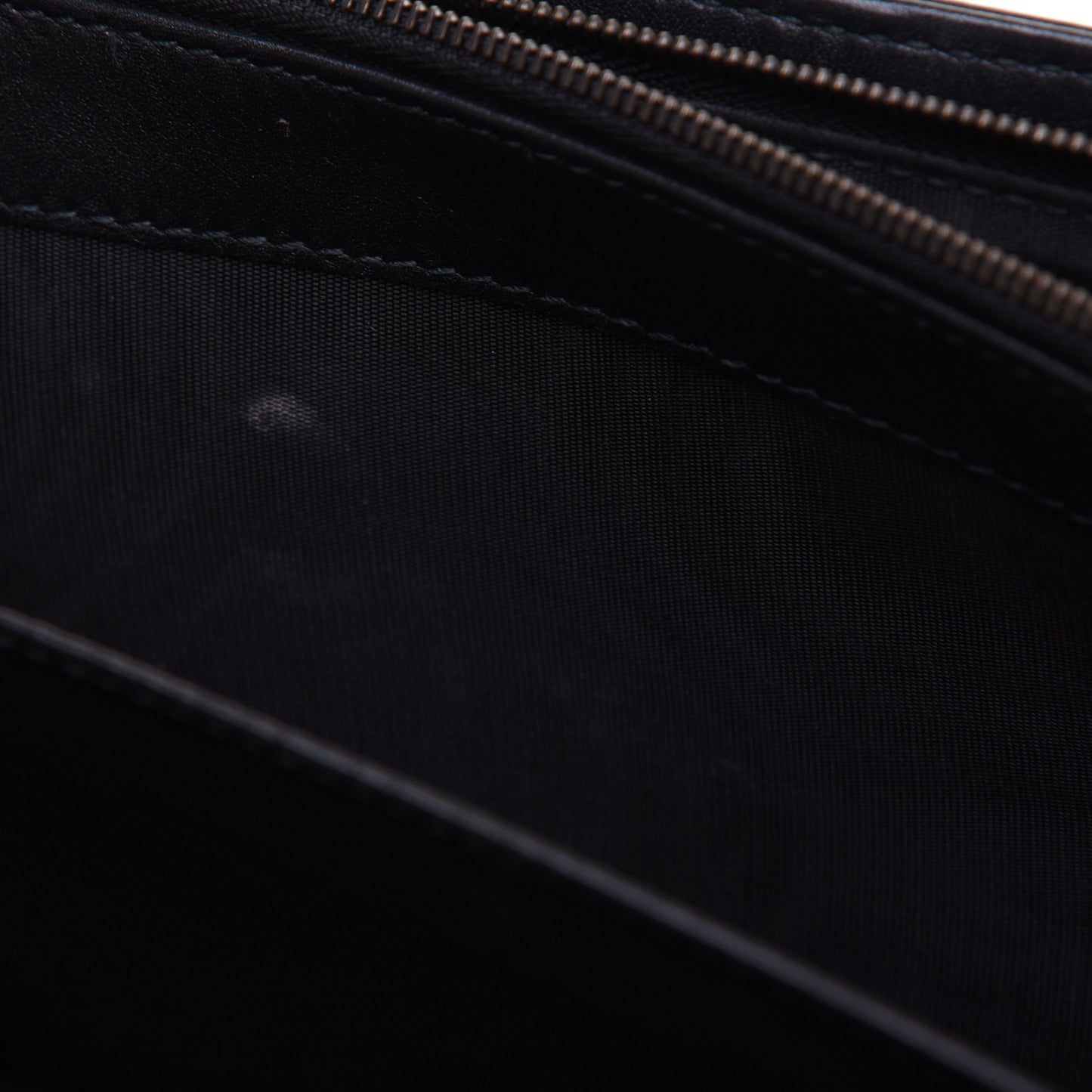 Calfskin Matelasse GG Marmont Chain Wallet Black