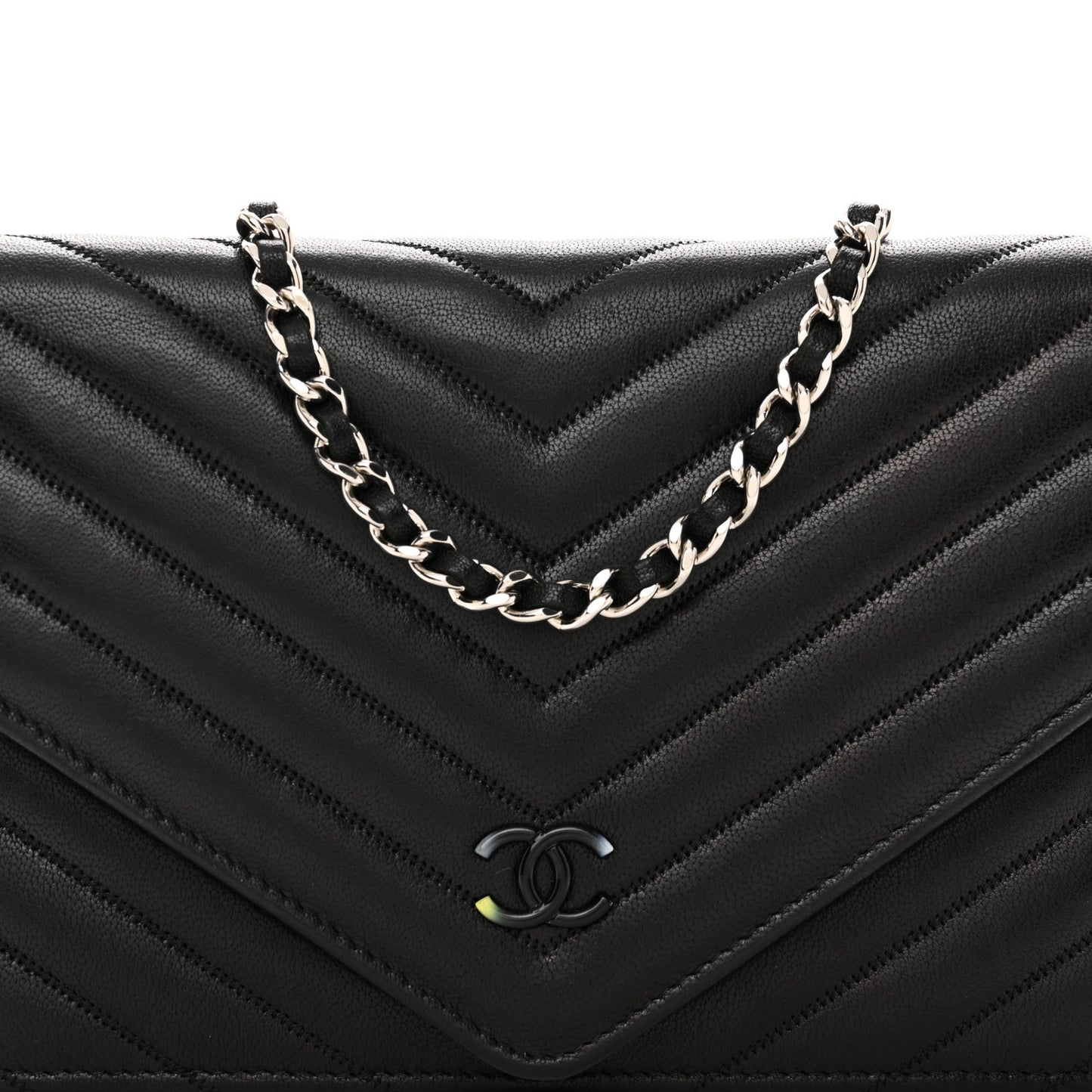 Sheepskin Chevron Wallet On Chain WOC Black