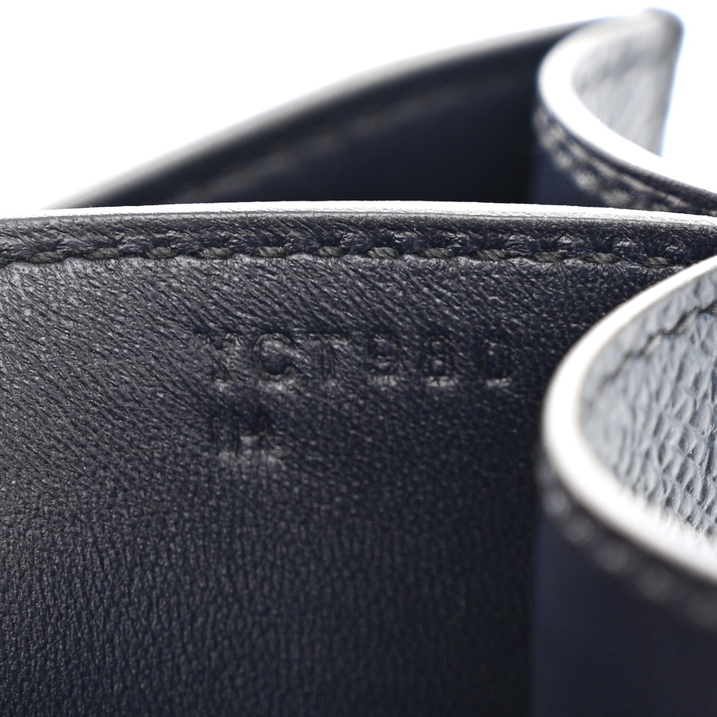 Epsom Constance 24 Bleu Indigo