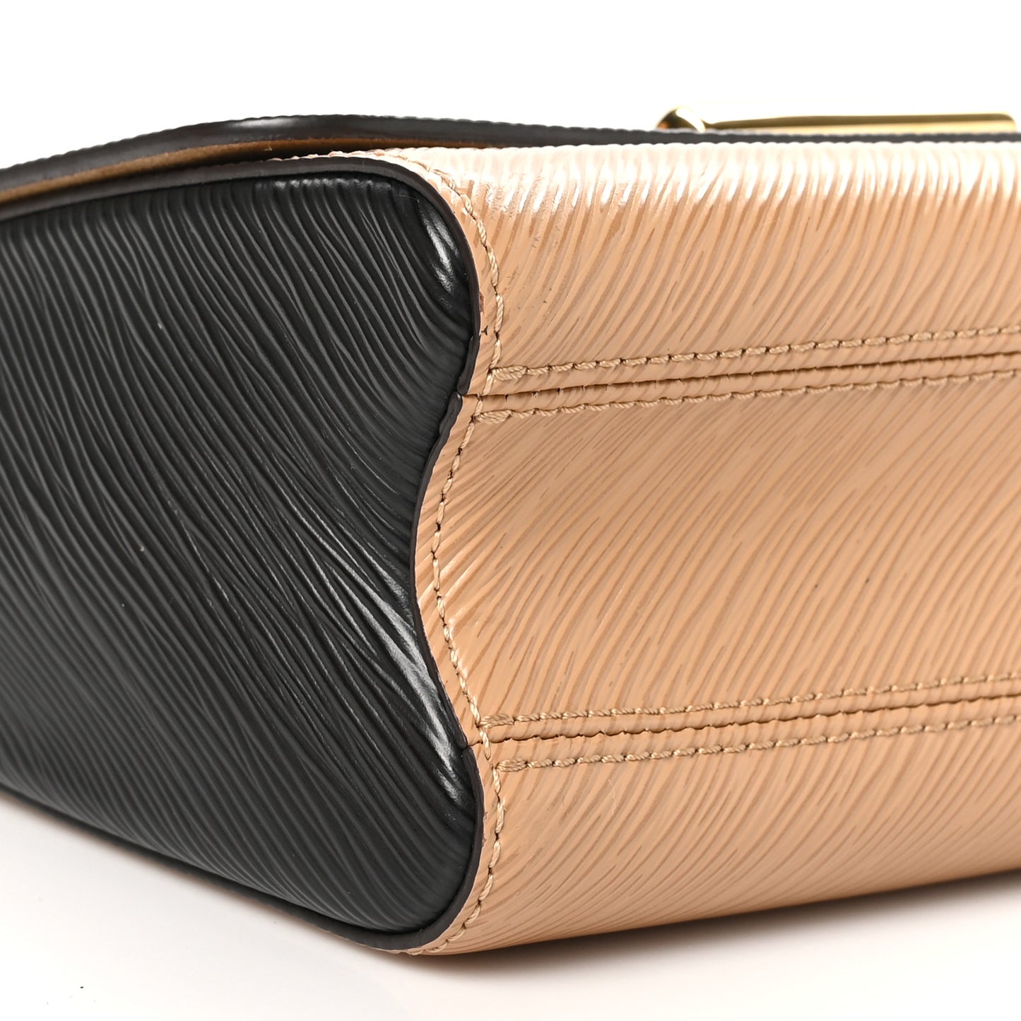 Epi Twist Shoulder Bag MM Camel