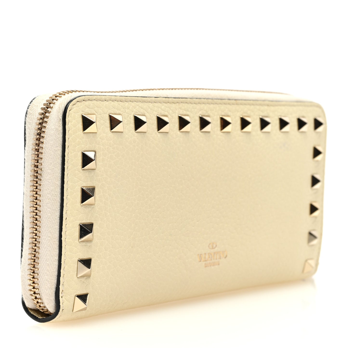 Pebbled Calfskin Rockstud Zip Around Wallet Ivory