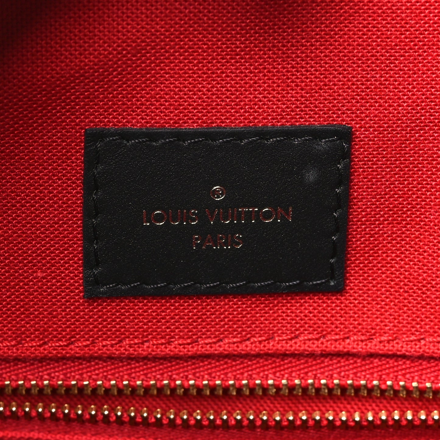 Reverse Monogram Giant Onthego MM