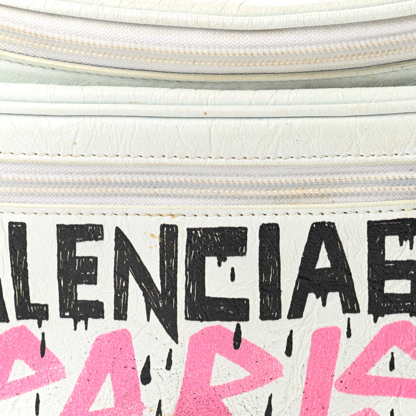 Agneau Arena Graffiti All Over Explorer Belt Bag White Multicolor