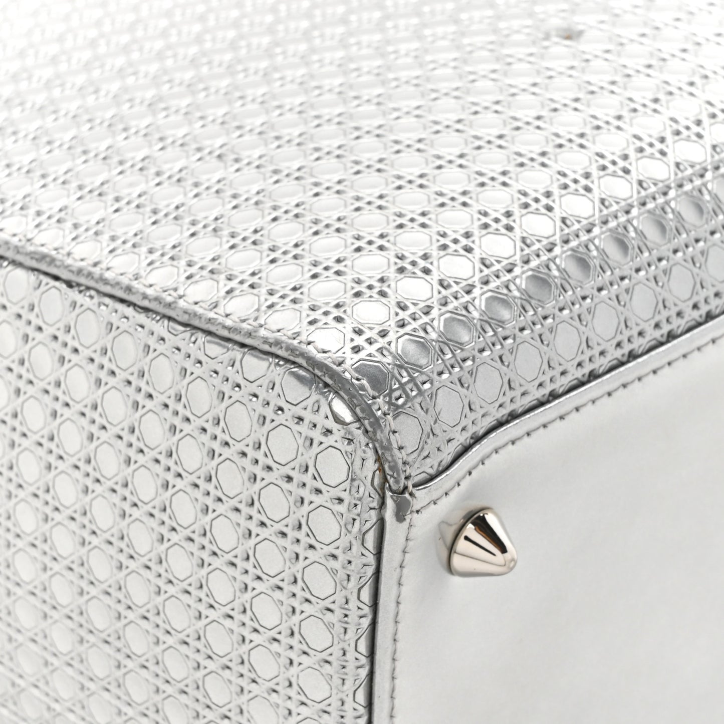 Metallic Patent Micro-Cannage Medium Lady Dior Silver