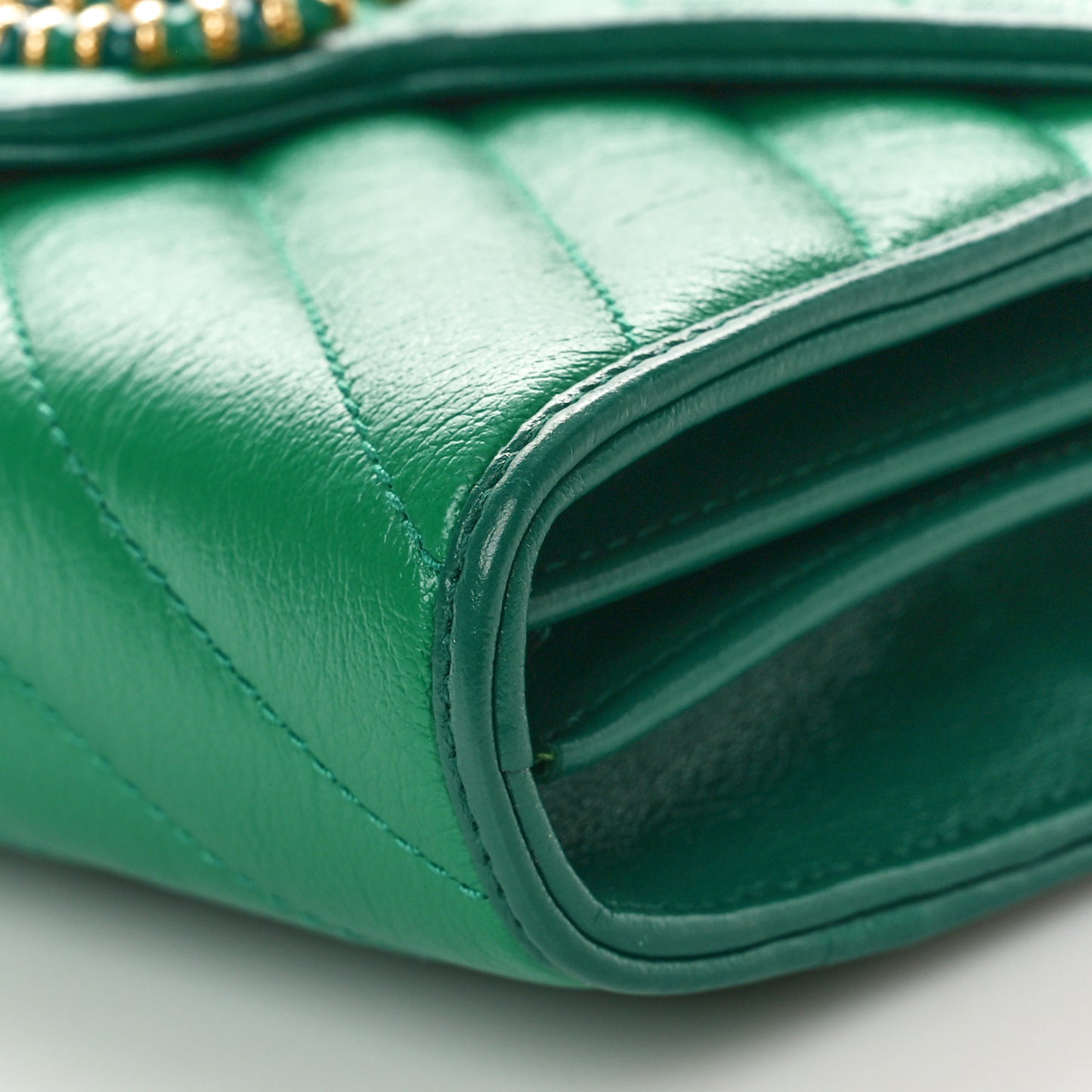 Azalea Calfskin Enamel Matelasse Diagonal Torchon GG Marmont Chain Wallet New Shamrock Emerald