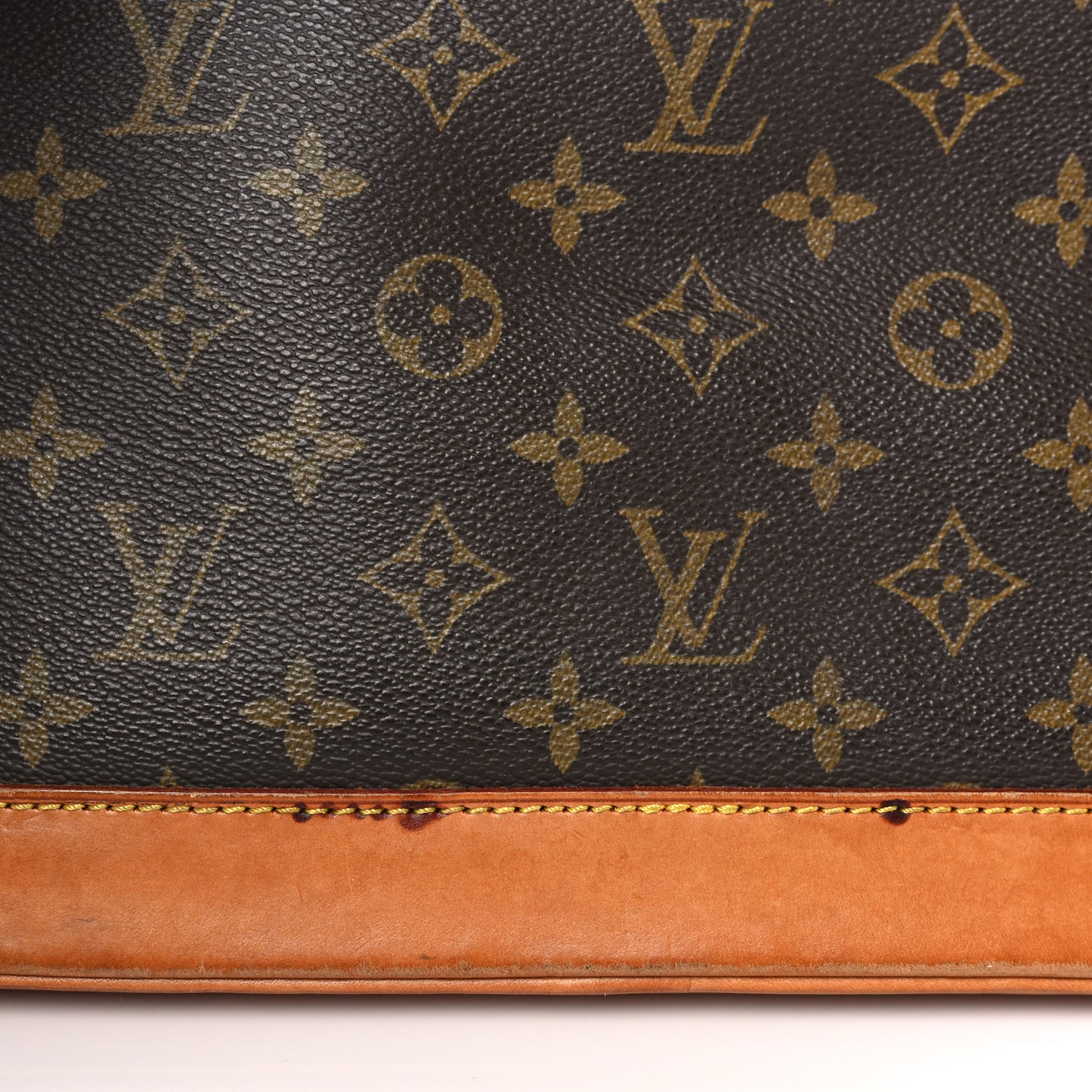 Monogram Alma PM