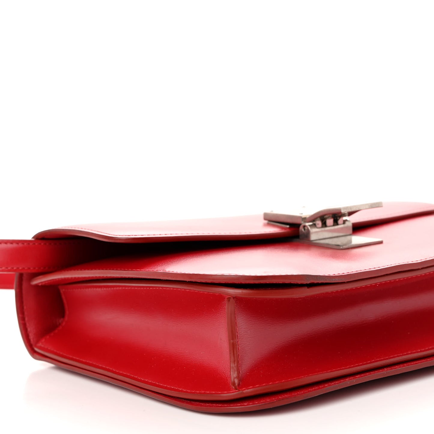 Box Calfskin Medium Classic Box Flap Bag Red