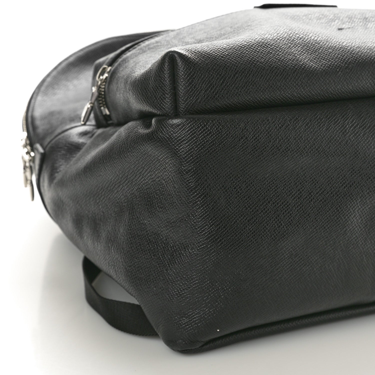 Louis Vuitton Taiga Discovery Backpack Ardoise 8 of 9