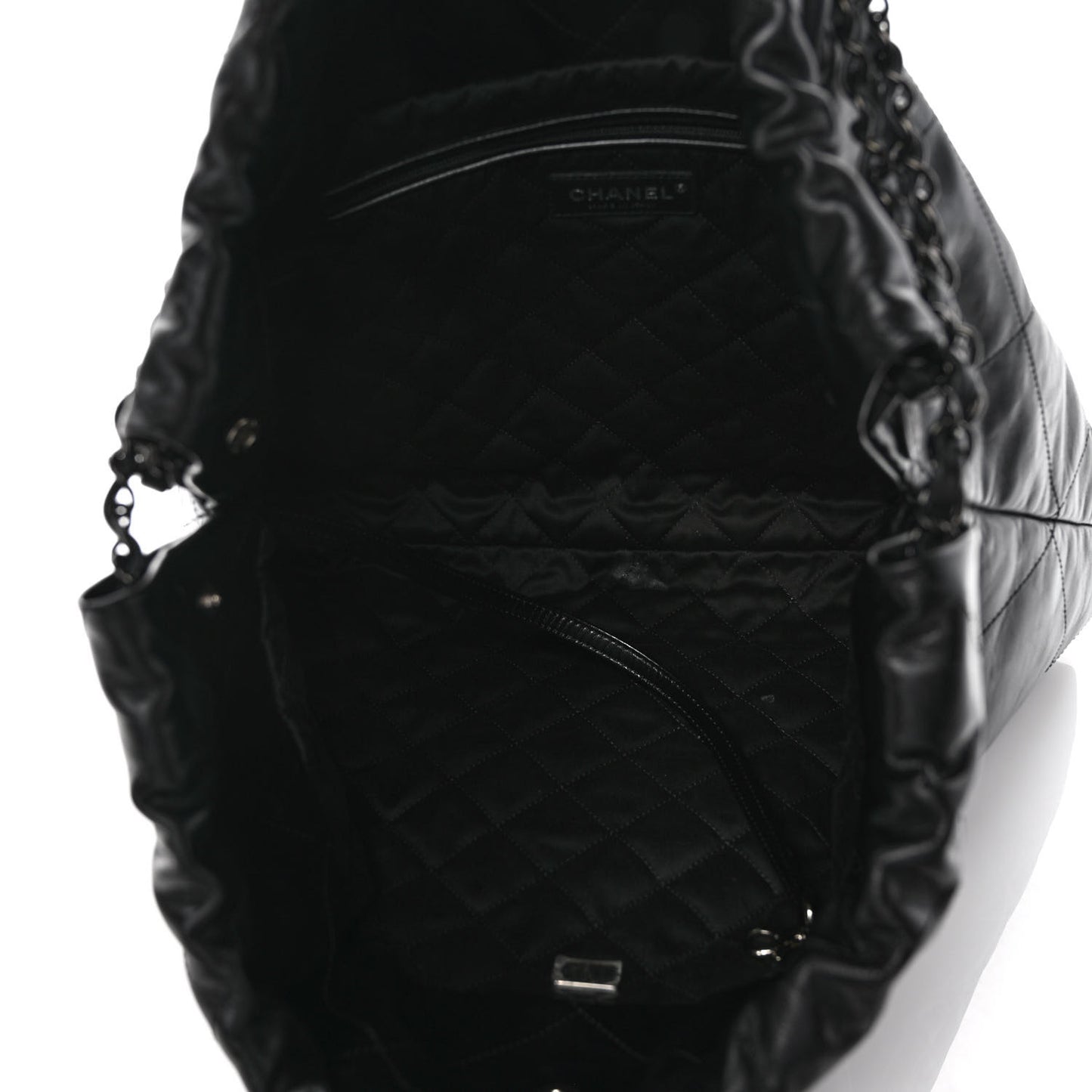 Shiny Calfskin Quilted Small Chanel 22 So Black