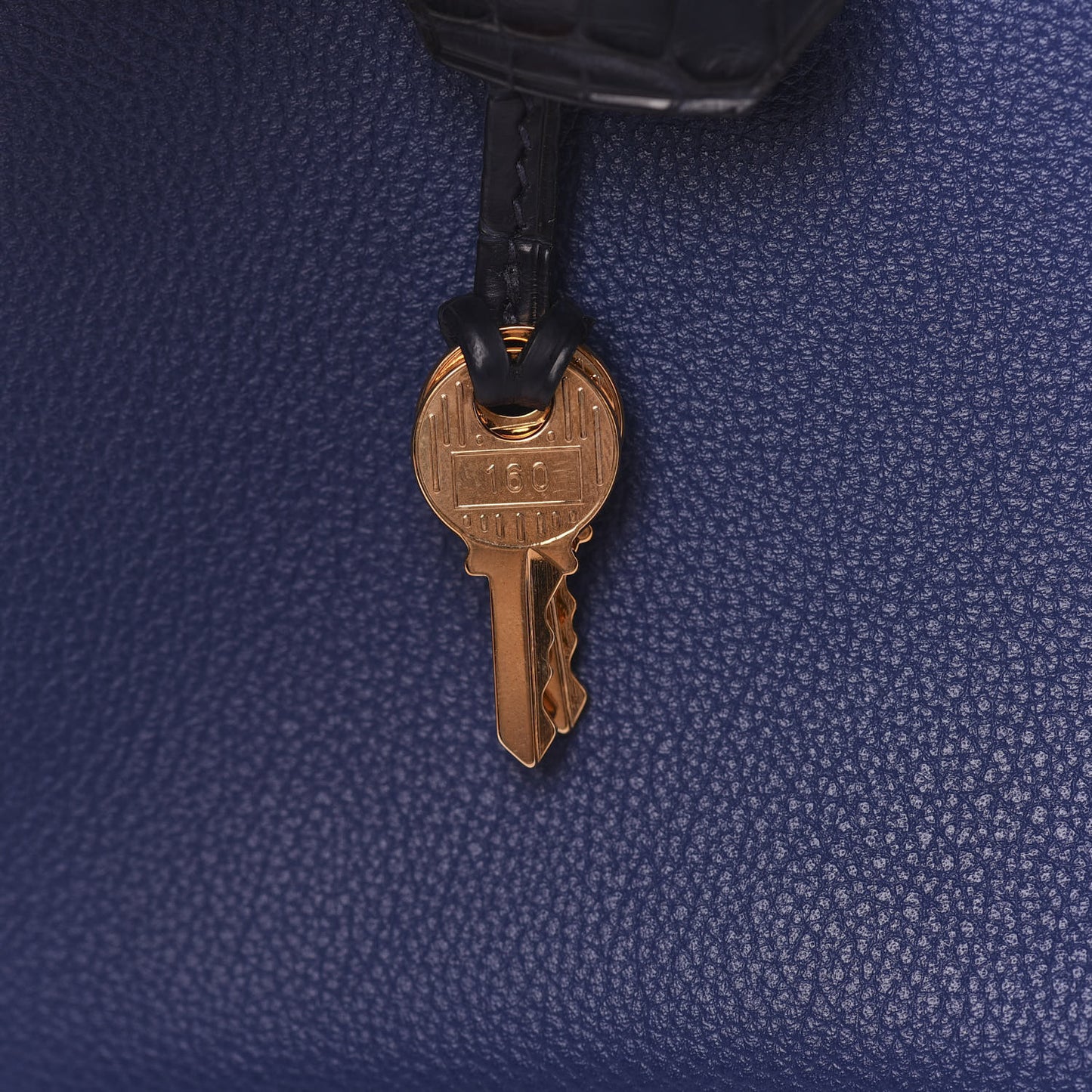 Taurillon Novillo Matte Alligator Birkin Touch 25 Bleu Saphir Marine