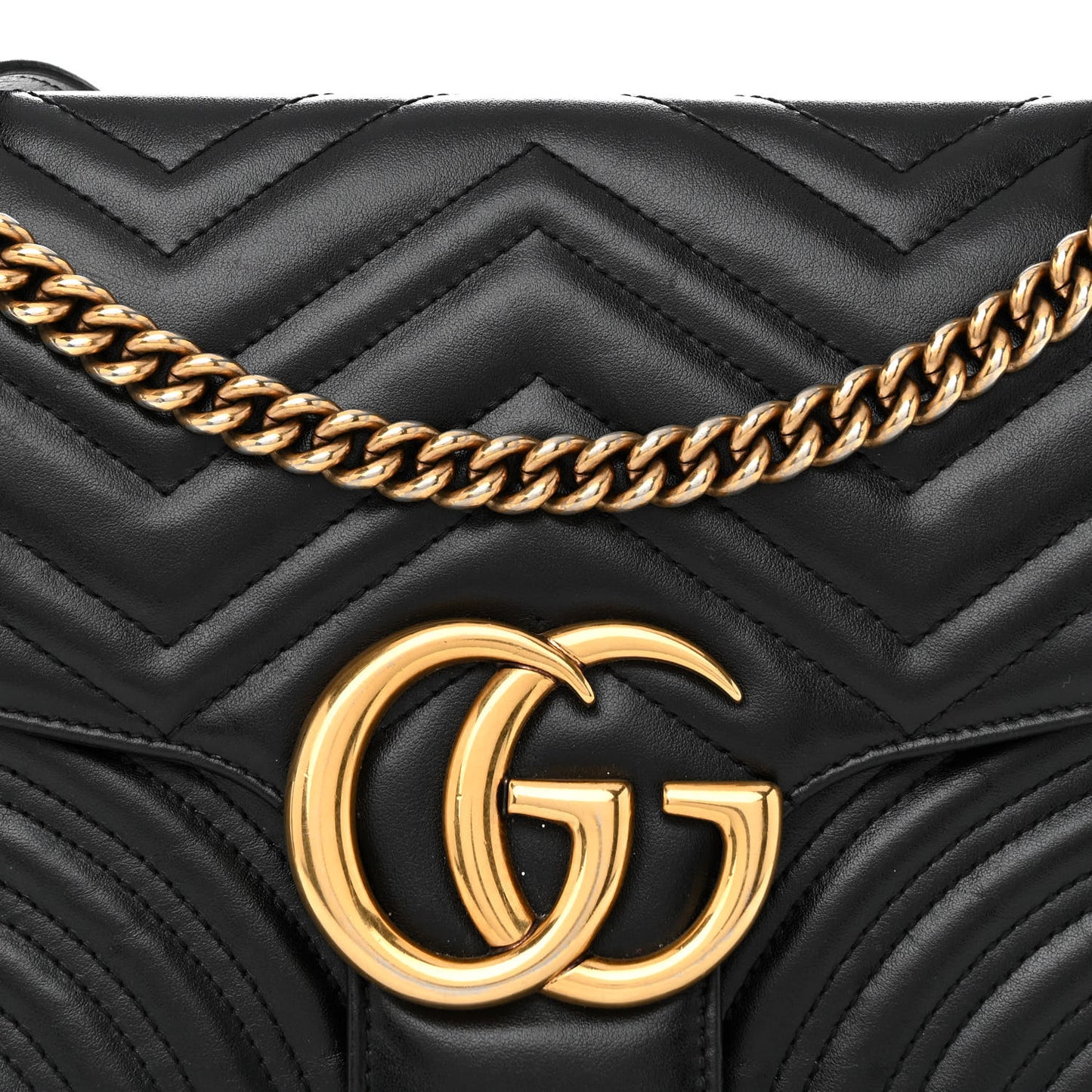 Calfskin Matelasse Medium GG Marmont Shoulder Bag Black