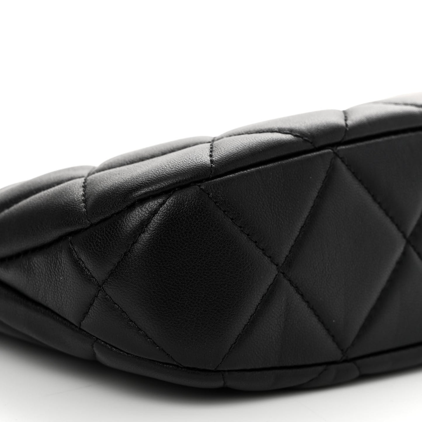 Lambskin Quilted CC Chain Hobo Black