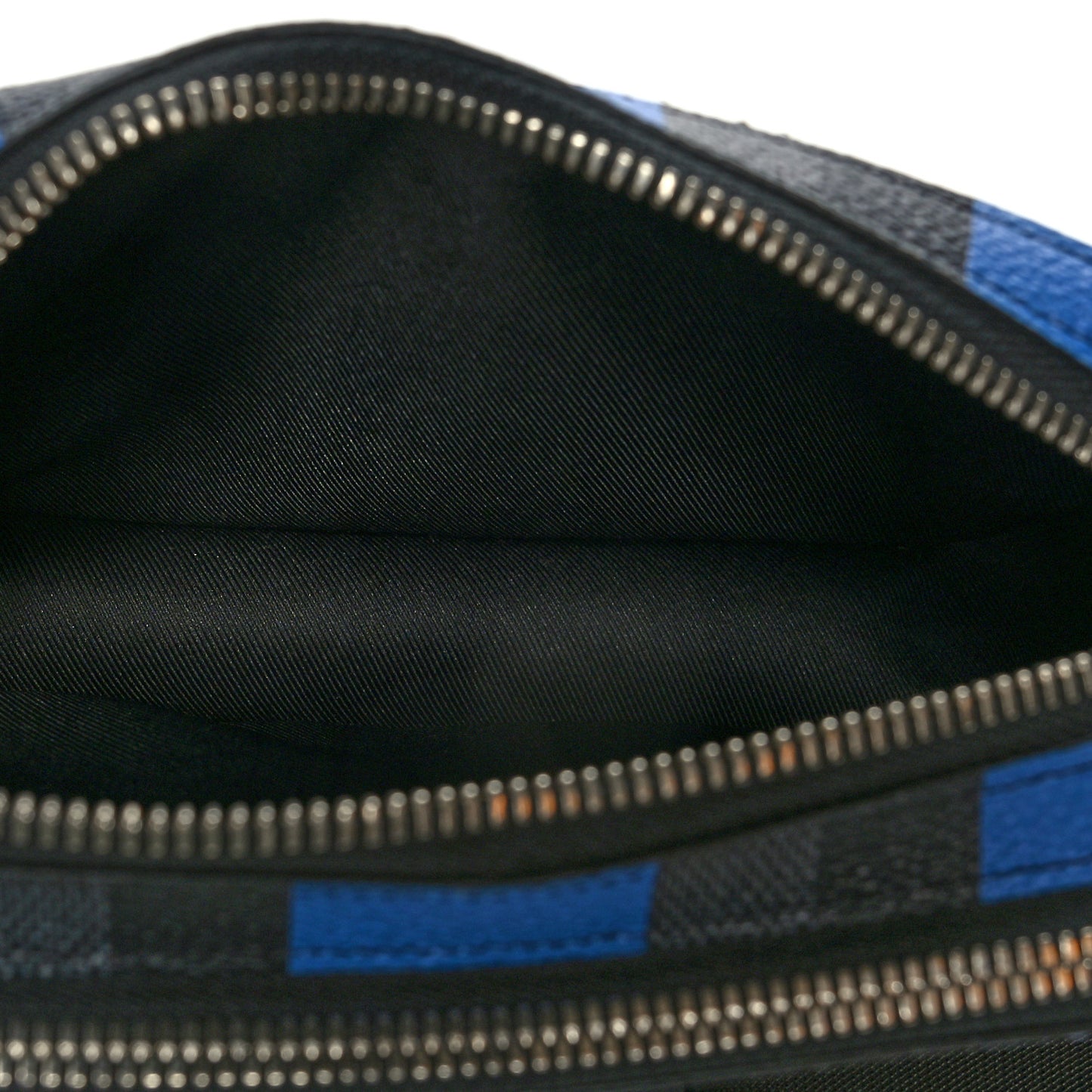 Giant Damier Graphite Alpha Wearable Wallet Navy