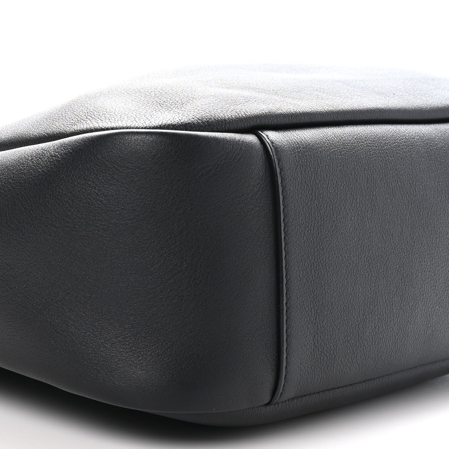 Smooth Calfskin Large Le 5 A 7 Soft Hobo Black
