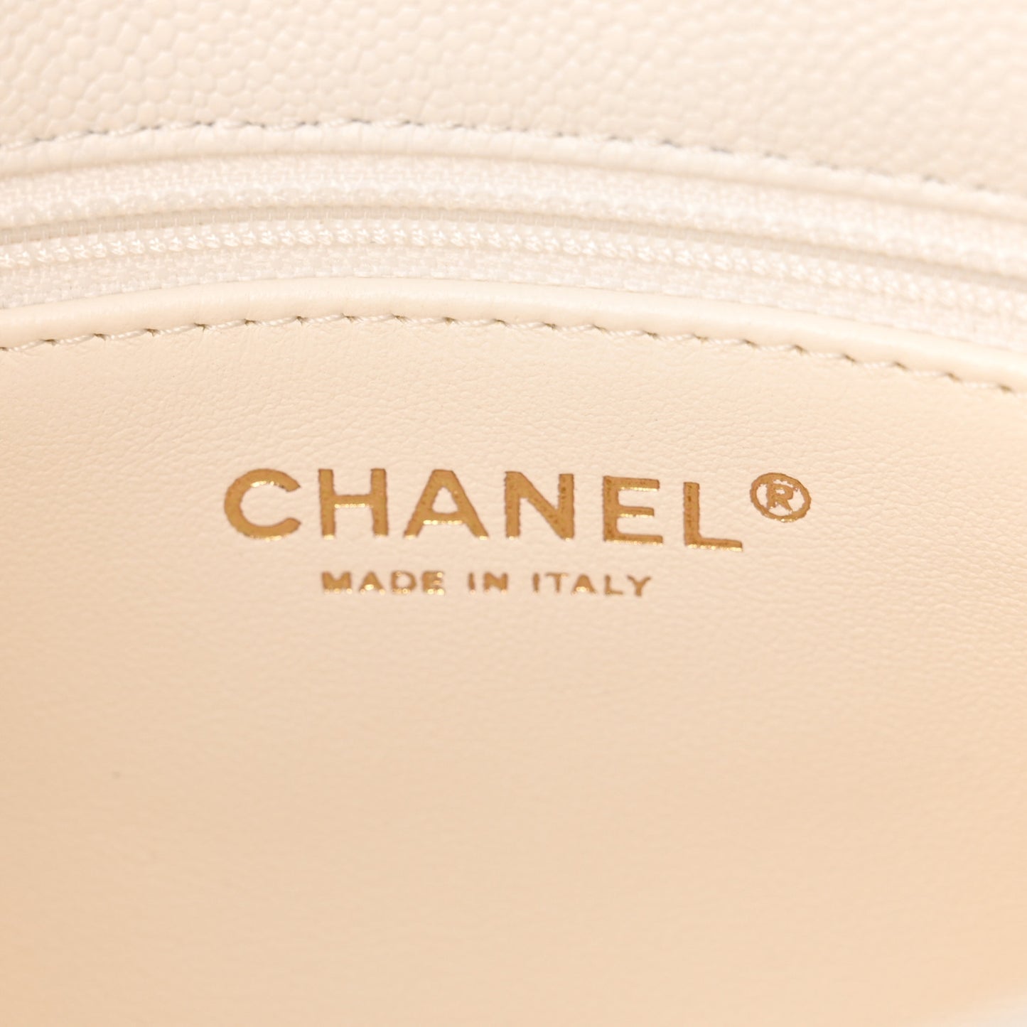 Caviar Quilted Mini Sweetheart Flap White