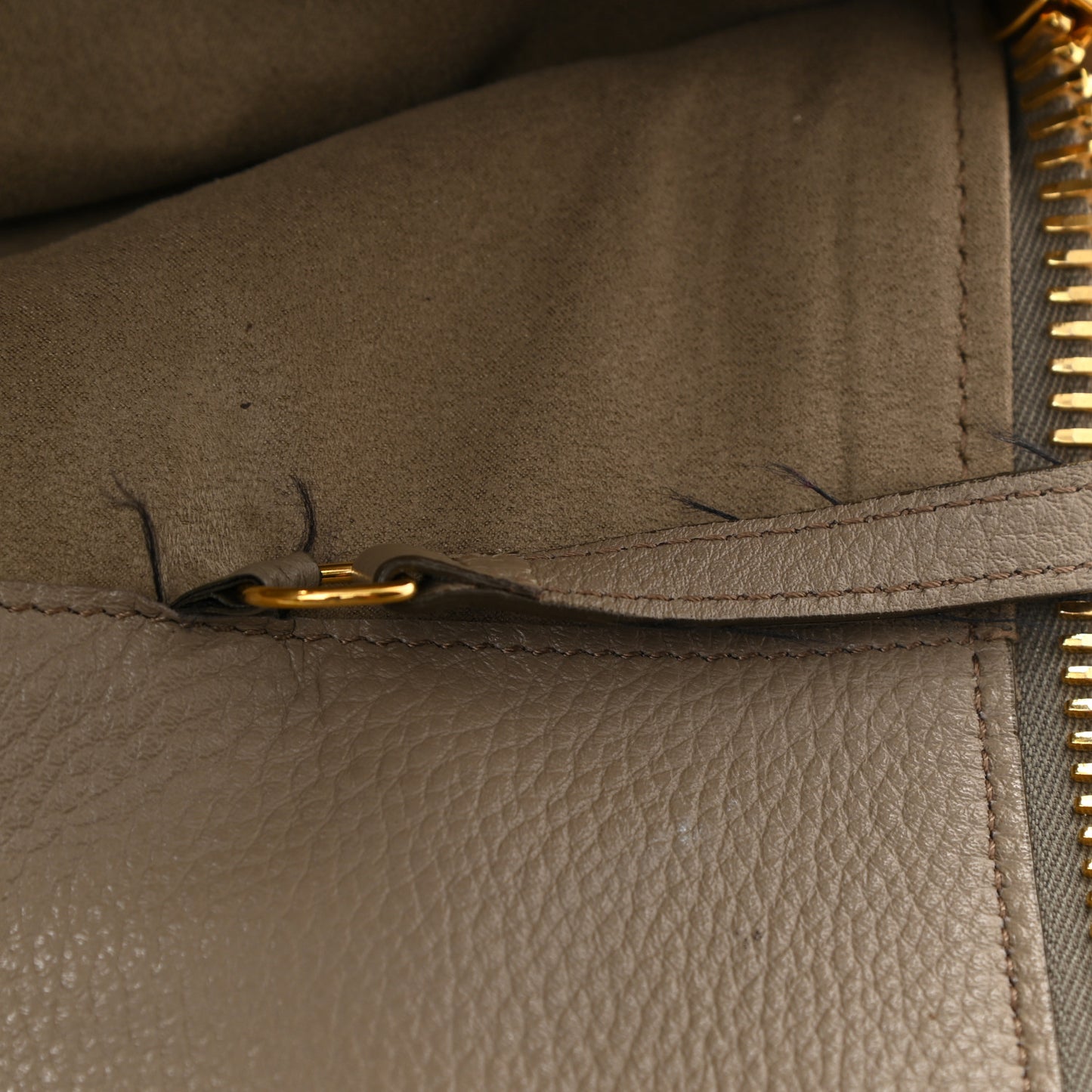 Ramskin Small Alix Padlock Zip Shoulder Bag Beige