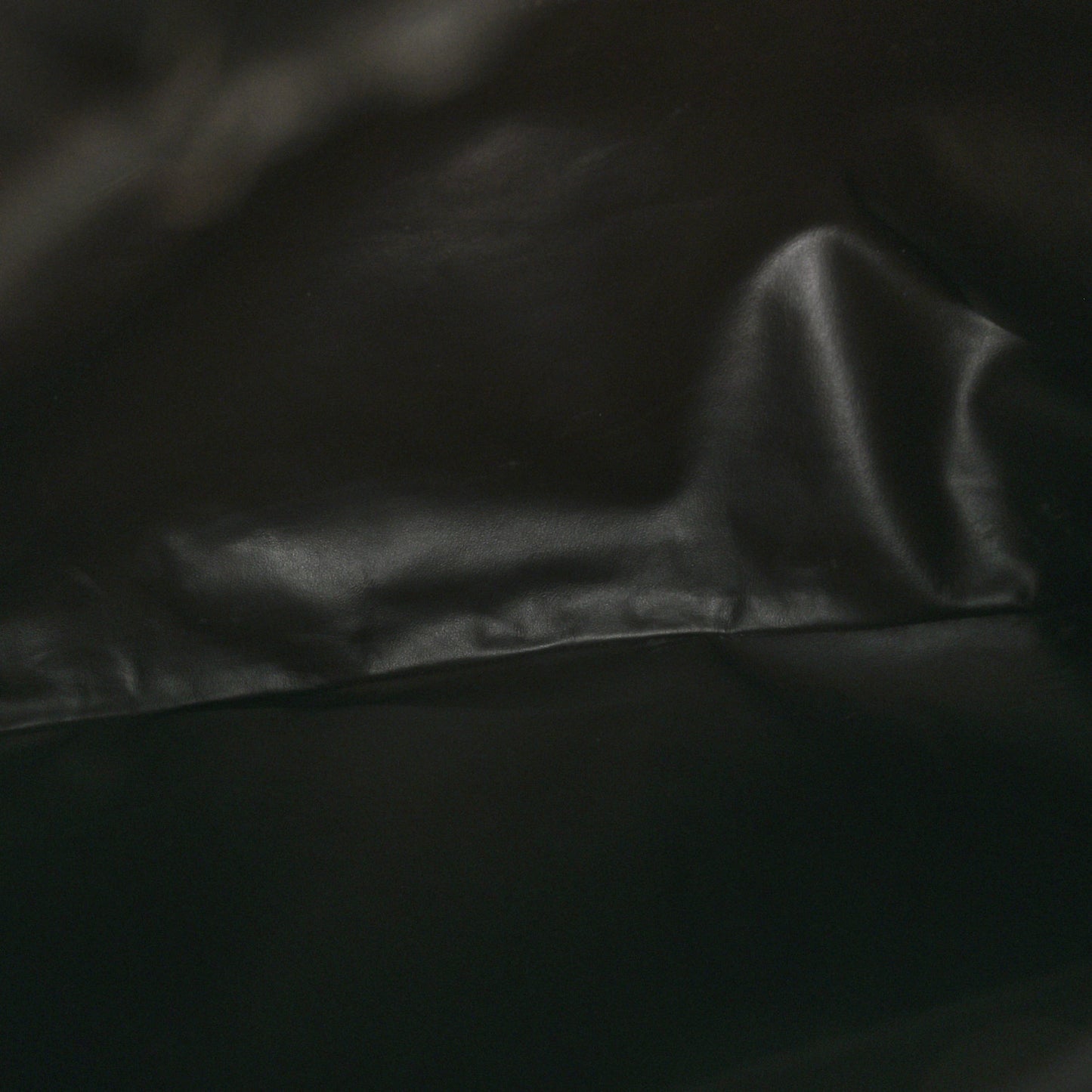 Calfskin Intrecciato Large Hop Ebano
