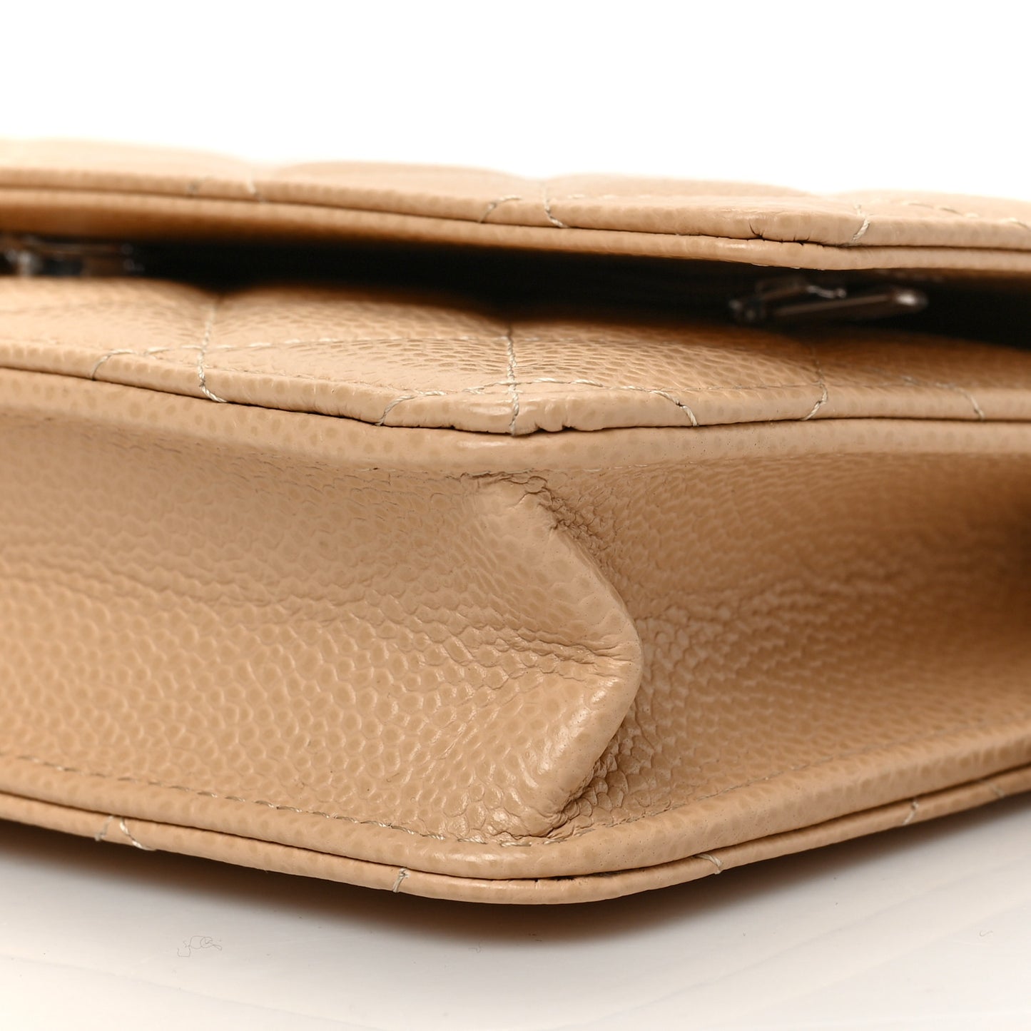 Caviar Quilted Wallet On Chain WOC Beige