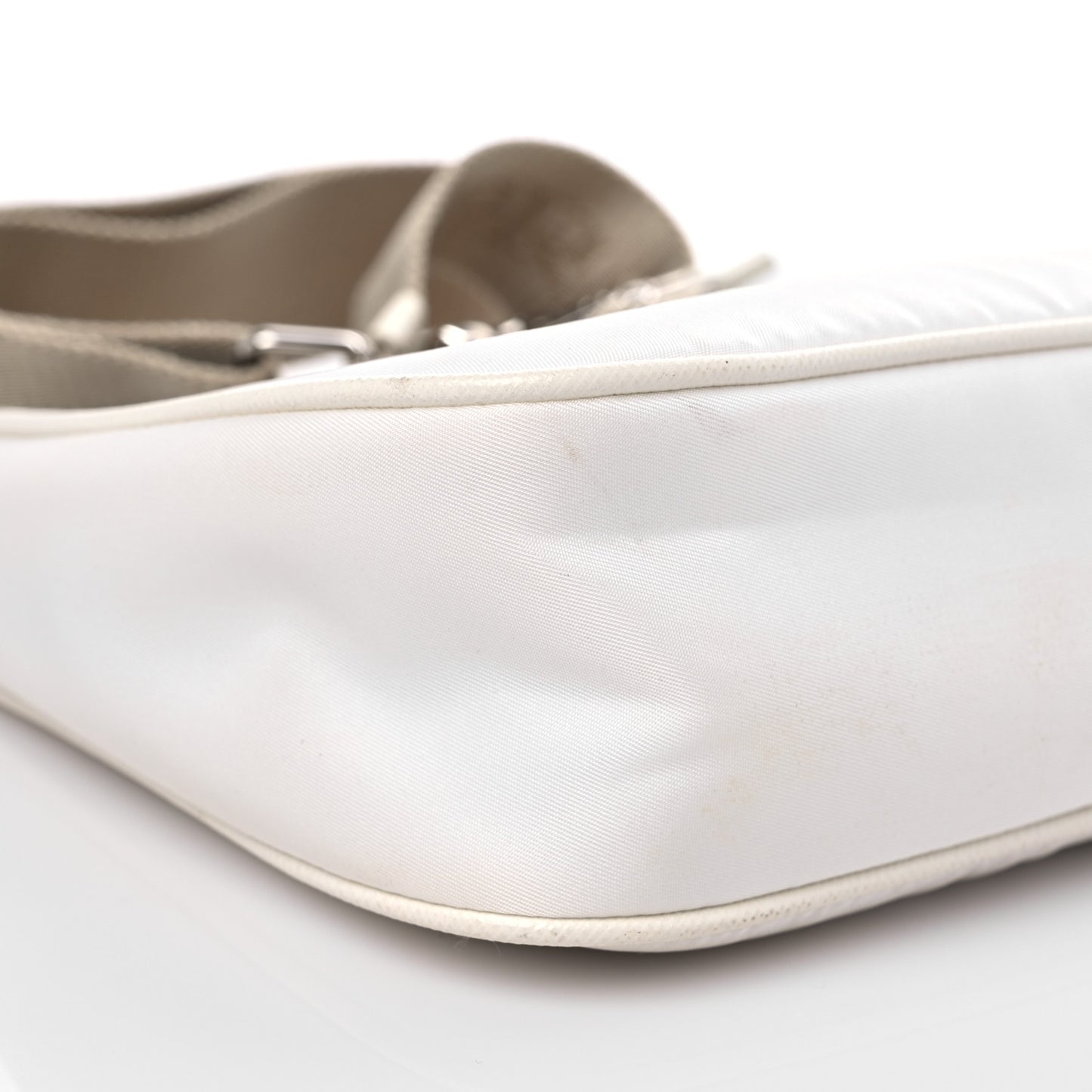 Nylon Re-Edition 2005 Shoulder Bag White