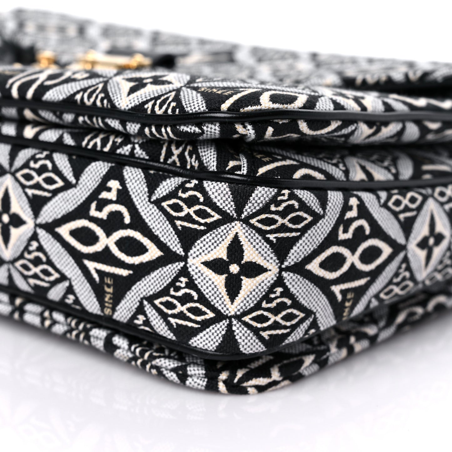 Jacquard Since 1854 Pochette Metis Grey
