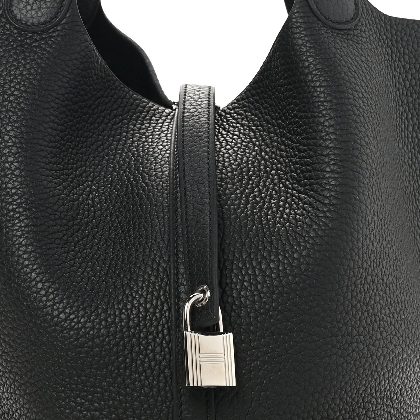 Taurillon Clemence Picotin Lock 22 MM Black
