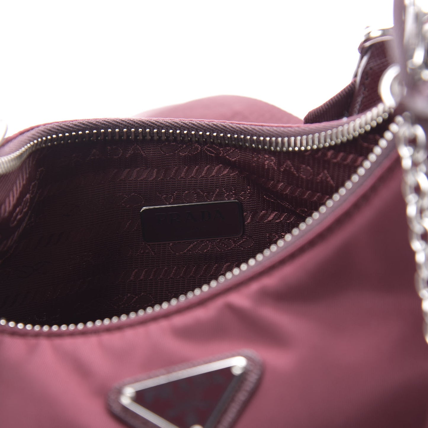 Tessuto Nylon Re-Edition 2005 Shoulder Bag Granato