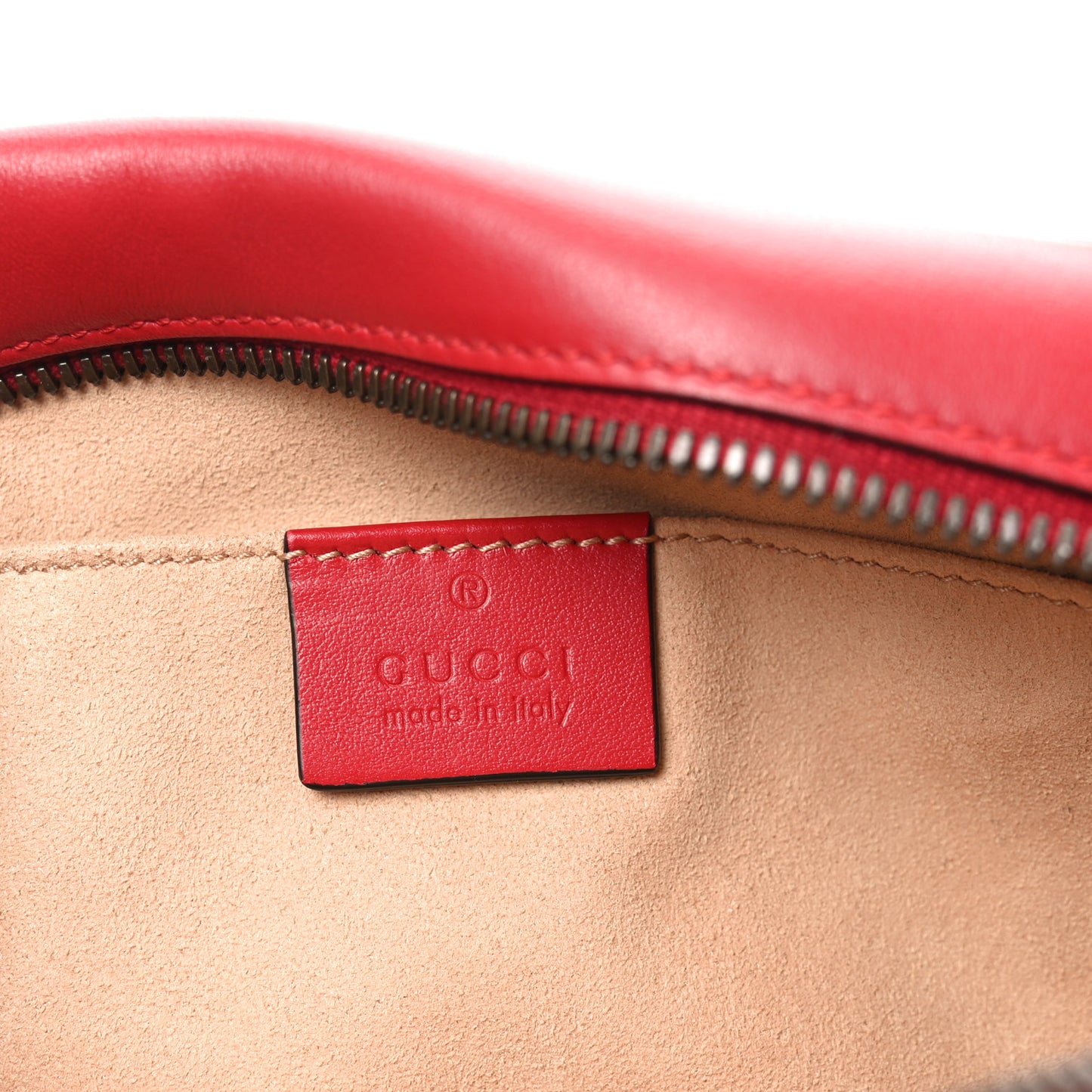 Calfskin Matelasse Small GG Marmont Chain Shoulder Bag Hibiscus Red
