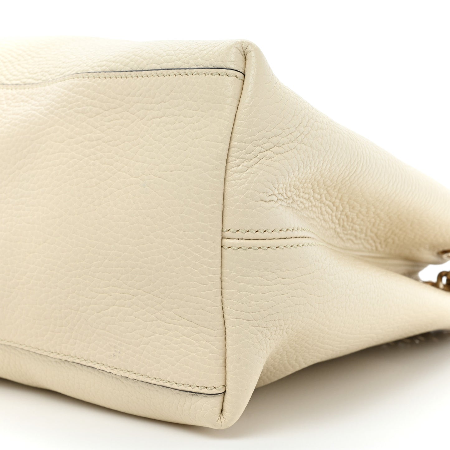 Cellarius Calfskin Medium Soho Chain Shoulder Bag Ivoire