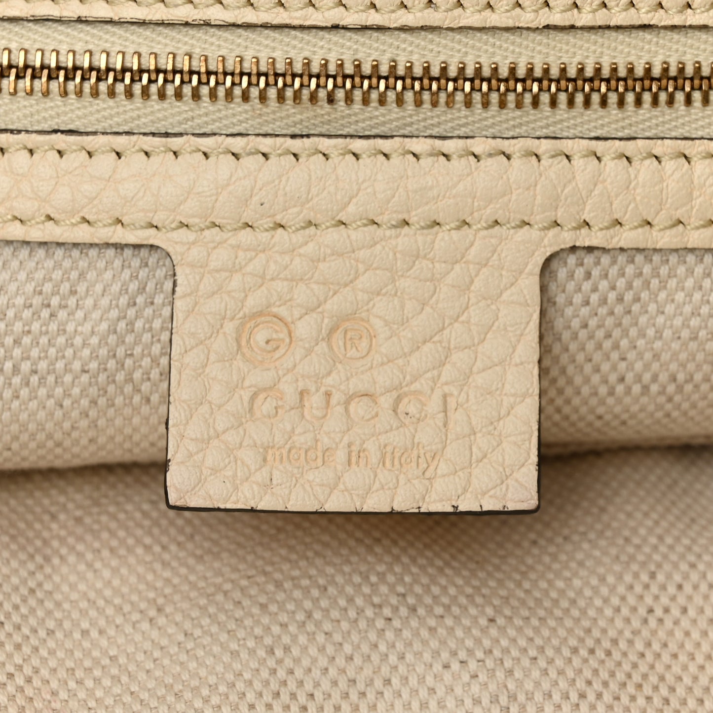 Cellarius Calfskin Medium Soho Chain Shoulder Bag Ivoire